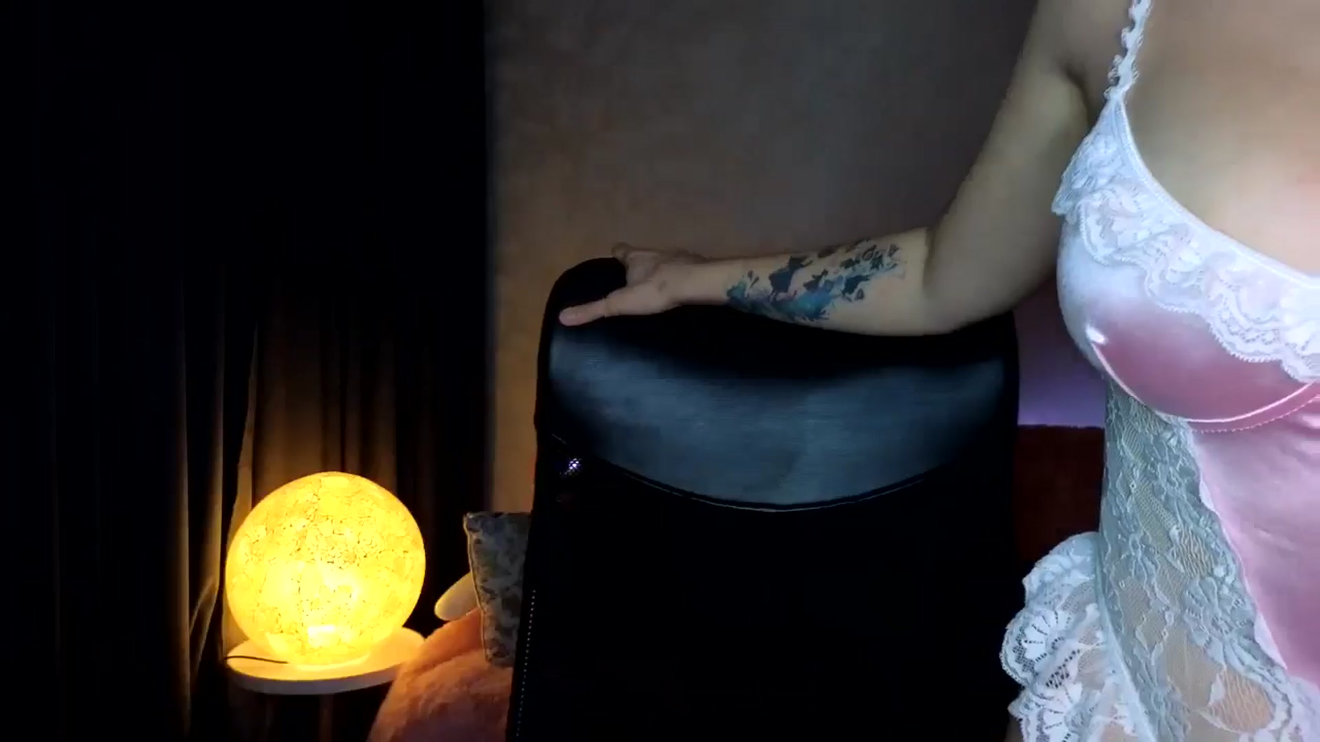 Gallery image thumbnail from YoungDunst's myfreecams stream on, 11/02/2024, 17:24 image 20 of 20