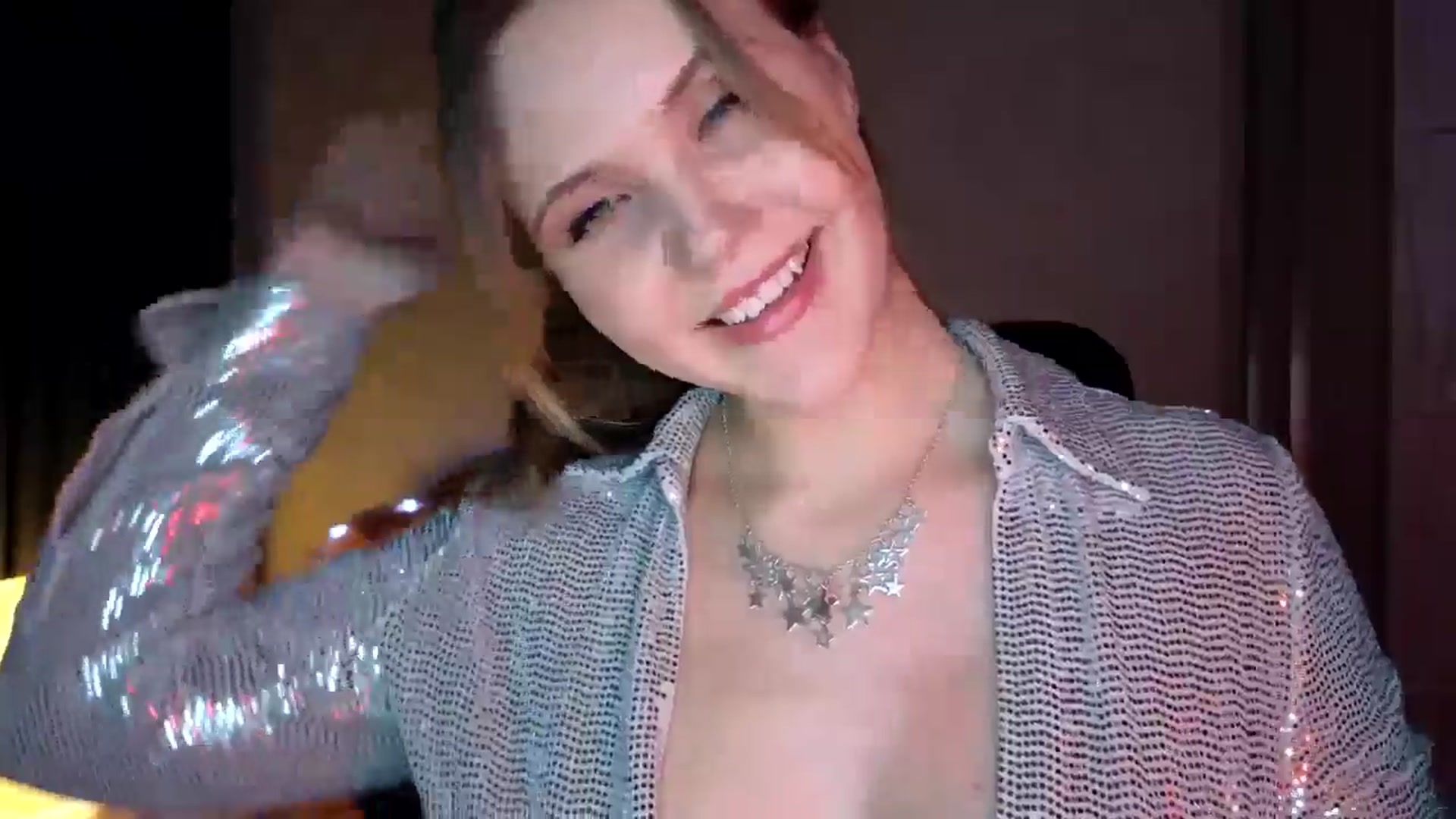 Gallery image thumbnail from YoungDunst's myfreecams stream on, 12/26/2024, 24:01 image 6 of 20