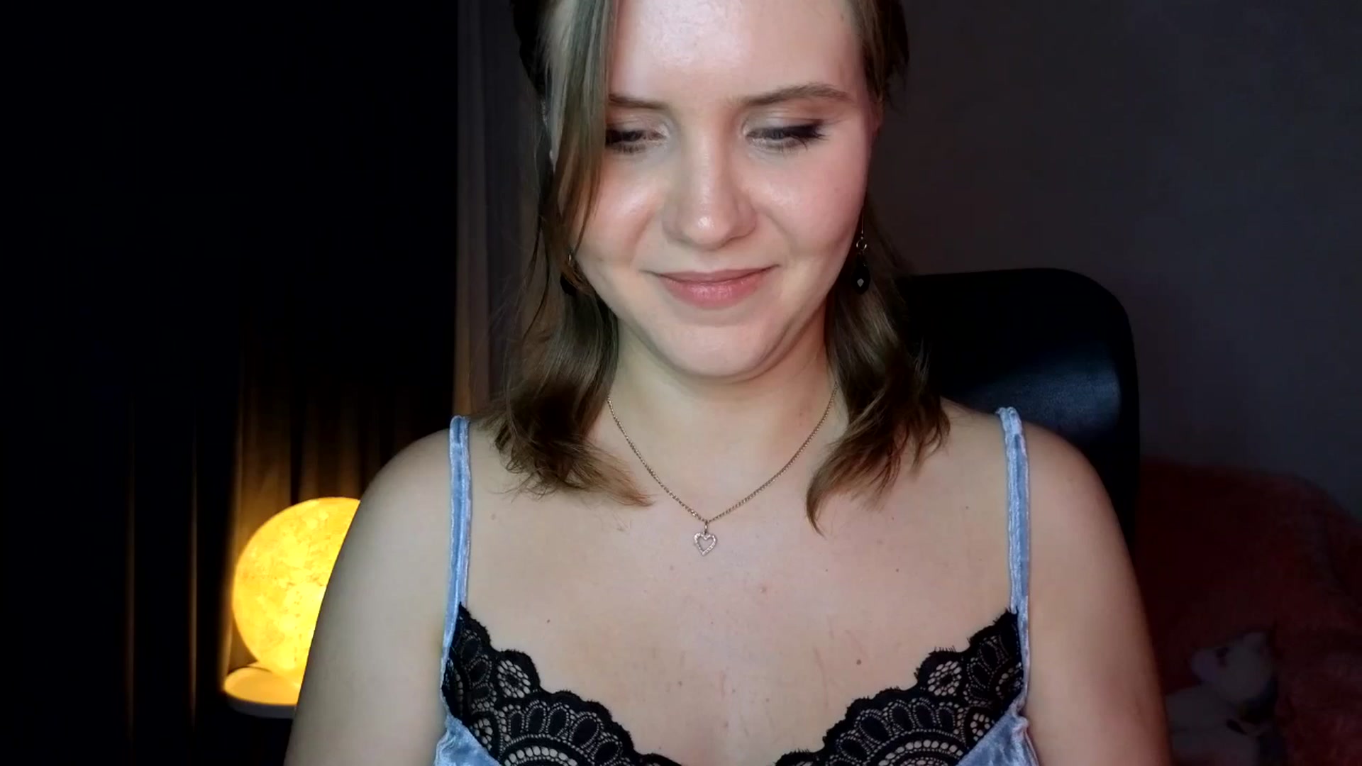 Gallery image thumbnail from YoungDunst's myfreecams stream on, 01/12/2025, 21:57 image 13 of 20
