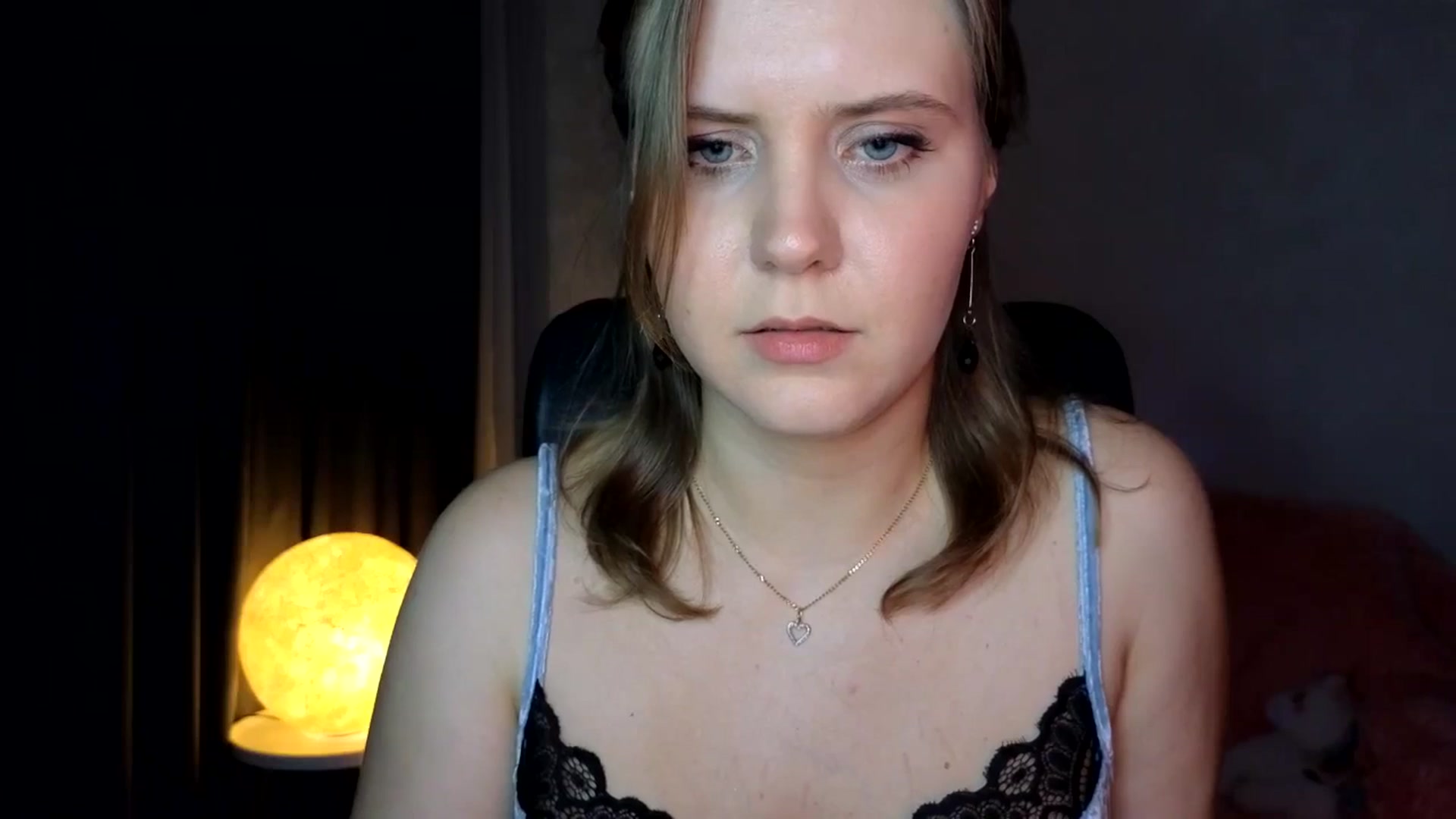 Gallery image thumbnail from YoungDunst's myfreecams stream on, 01/12/2025, 21:57 image 12 of 20