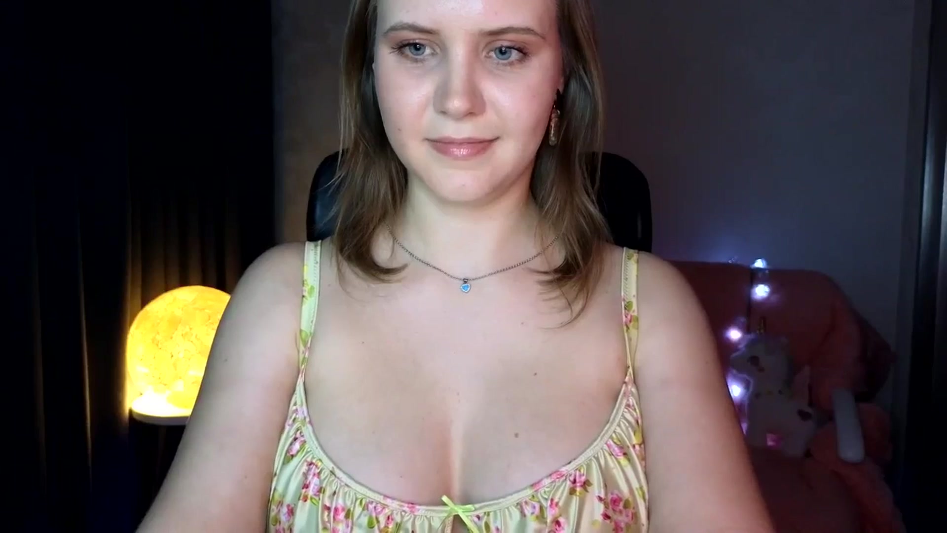 Gallery image thumbnail from YoungDunst's myfreecams stream on, 03/27/2025, 20:24 image 6 of 20