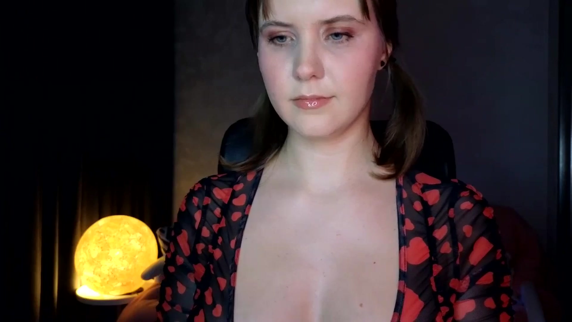 Gallery image thumbnail from YoungDunst's myfreecams stream on, 04/07/2025, 23:01 image 11 of 20
