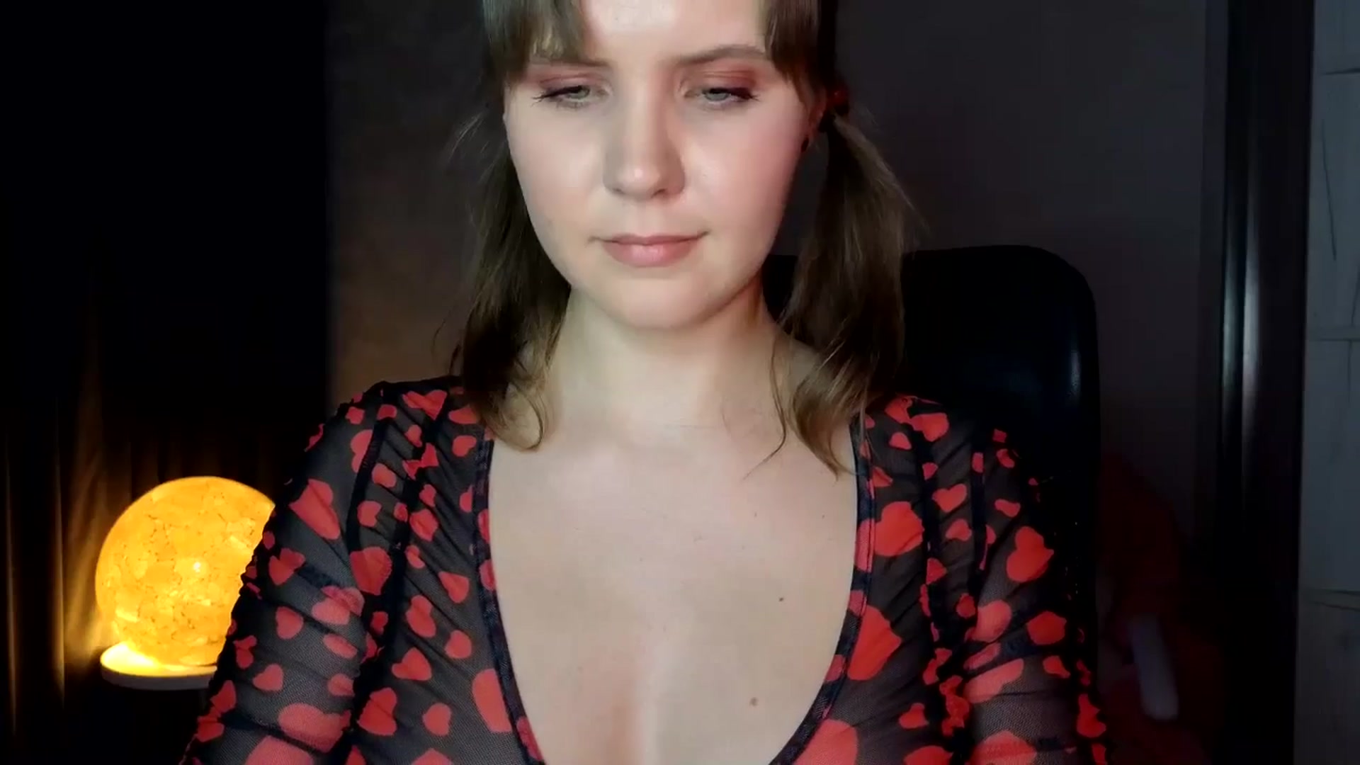 Gallery image thumbnail from YoungDunst's myfreecams stream on, 04/08/2025, 19:03 image 19 of 20