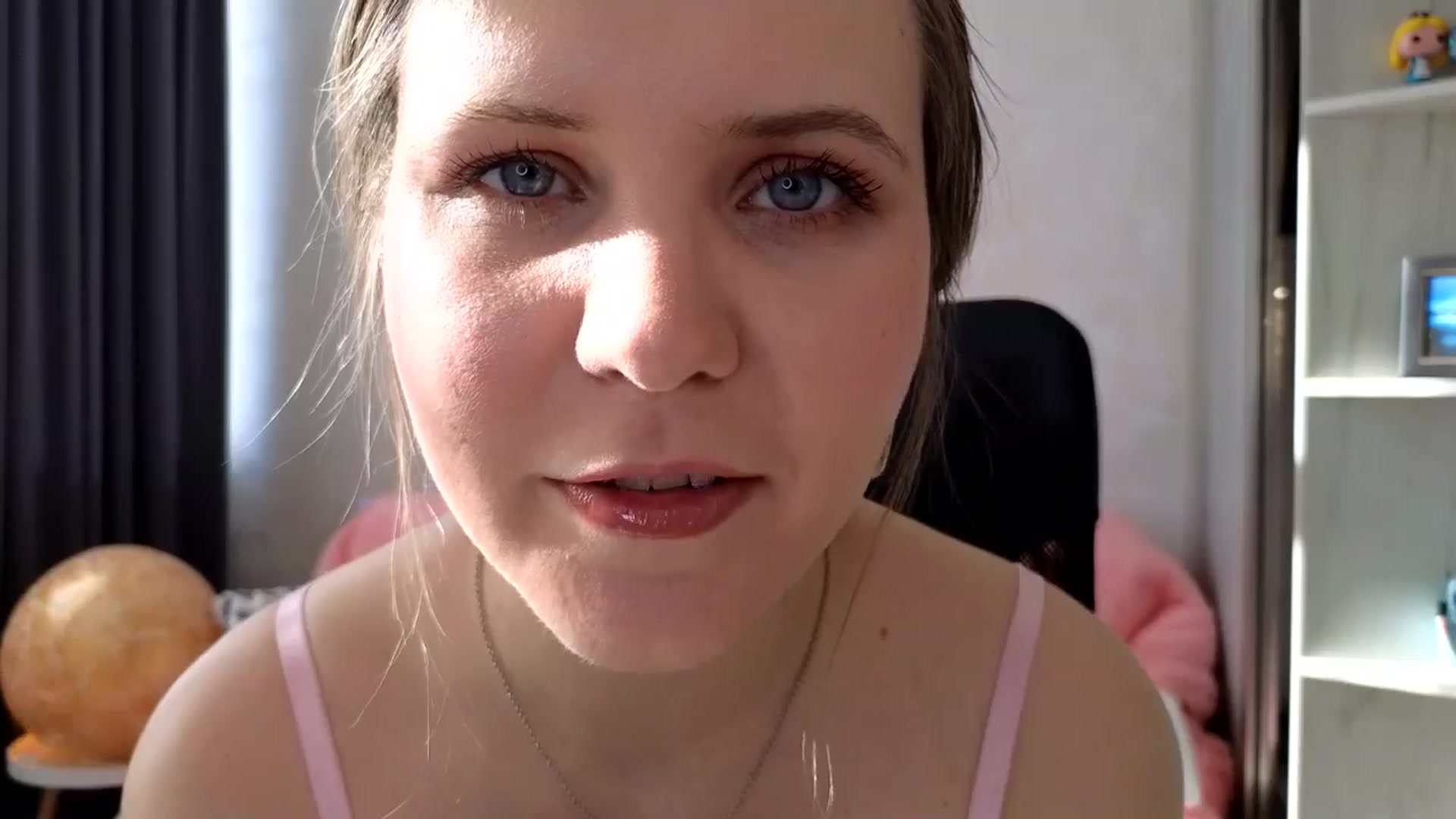 Gallery image thumbnail from YoungDunst's myfreecams stream on, 04/11/2025, 06:28 image 10 of 20
