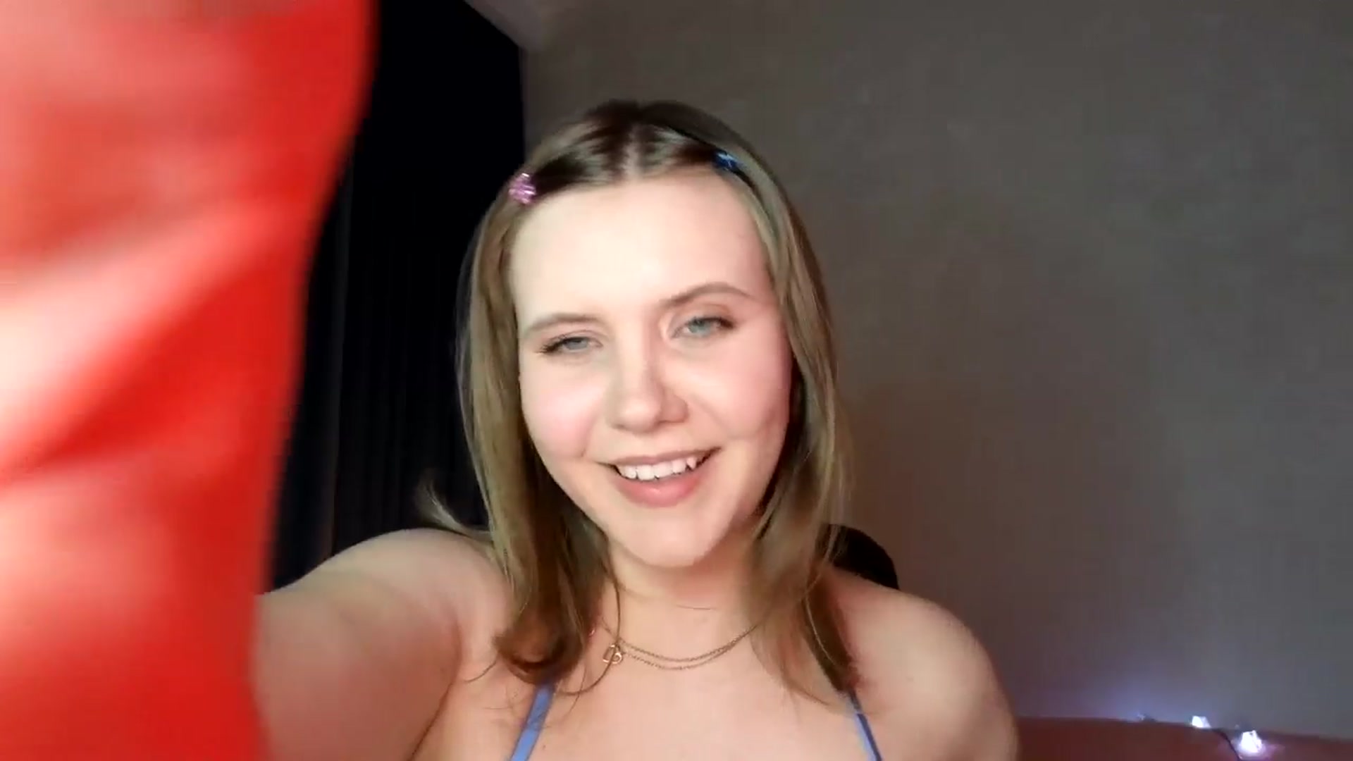 Gallery image thumbnail from YoungDunst's myfreecams stream on, 04/15/2025, 18:52 image 6 of 20