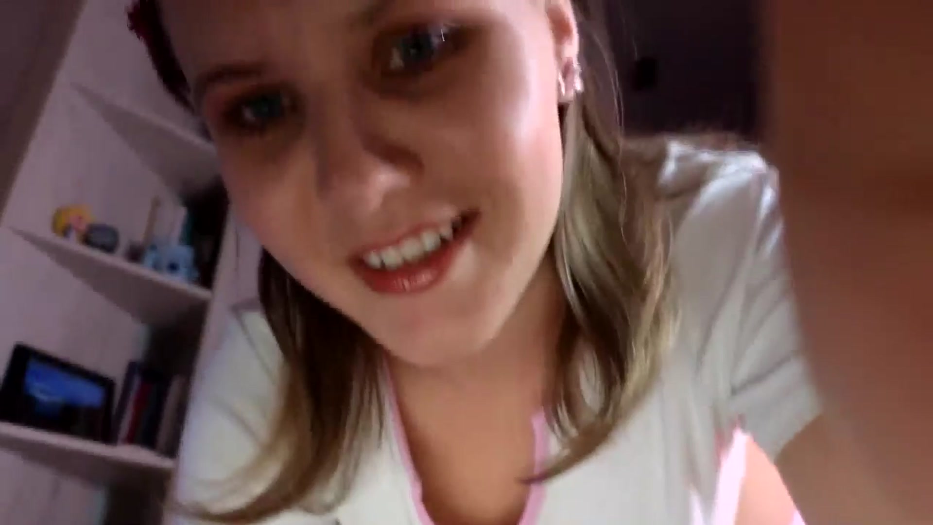 Gallery image thumbnail from YoungDunst's myfreecams stream on, 04/27/2025, 21:12 image 7 of 20