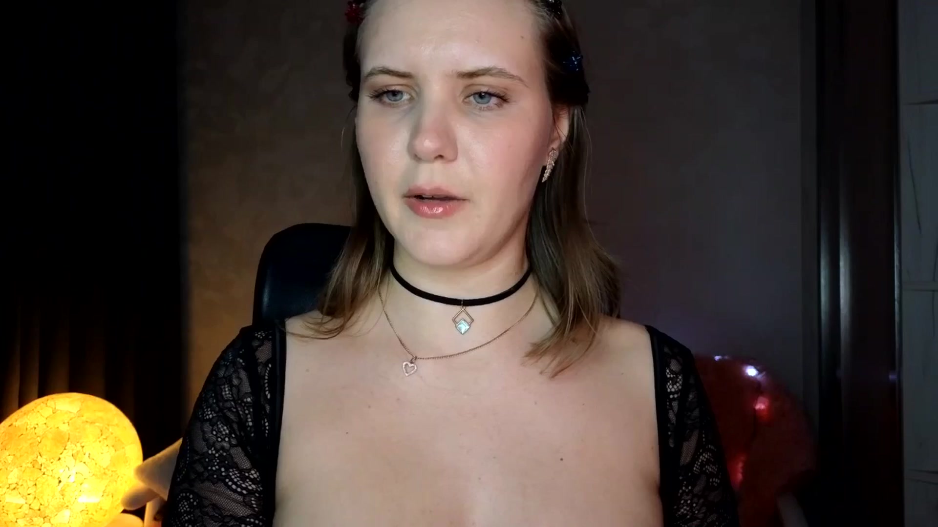 Gallery image thumbnail from YoungDunst's myfreecams stream on, 05/15/2025, 19:17 image 3 of 20