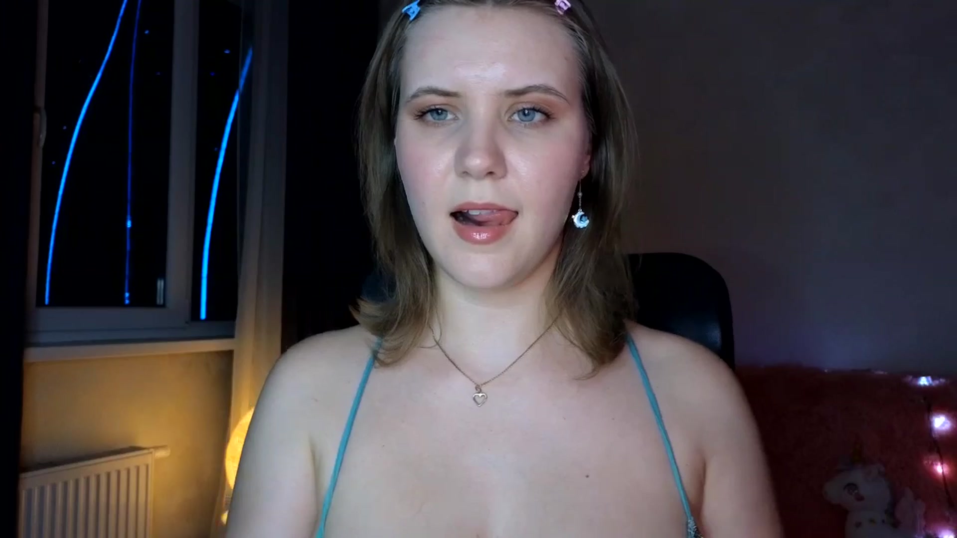 Gallery image thumbnail from YoungDunst's myfreecams stream on, 05/20/2025, 20:22 image 13 of 20