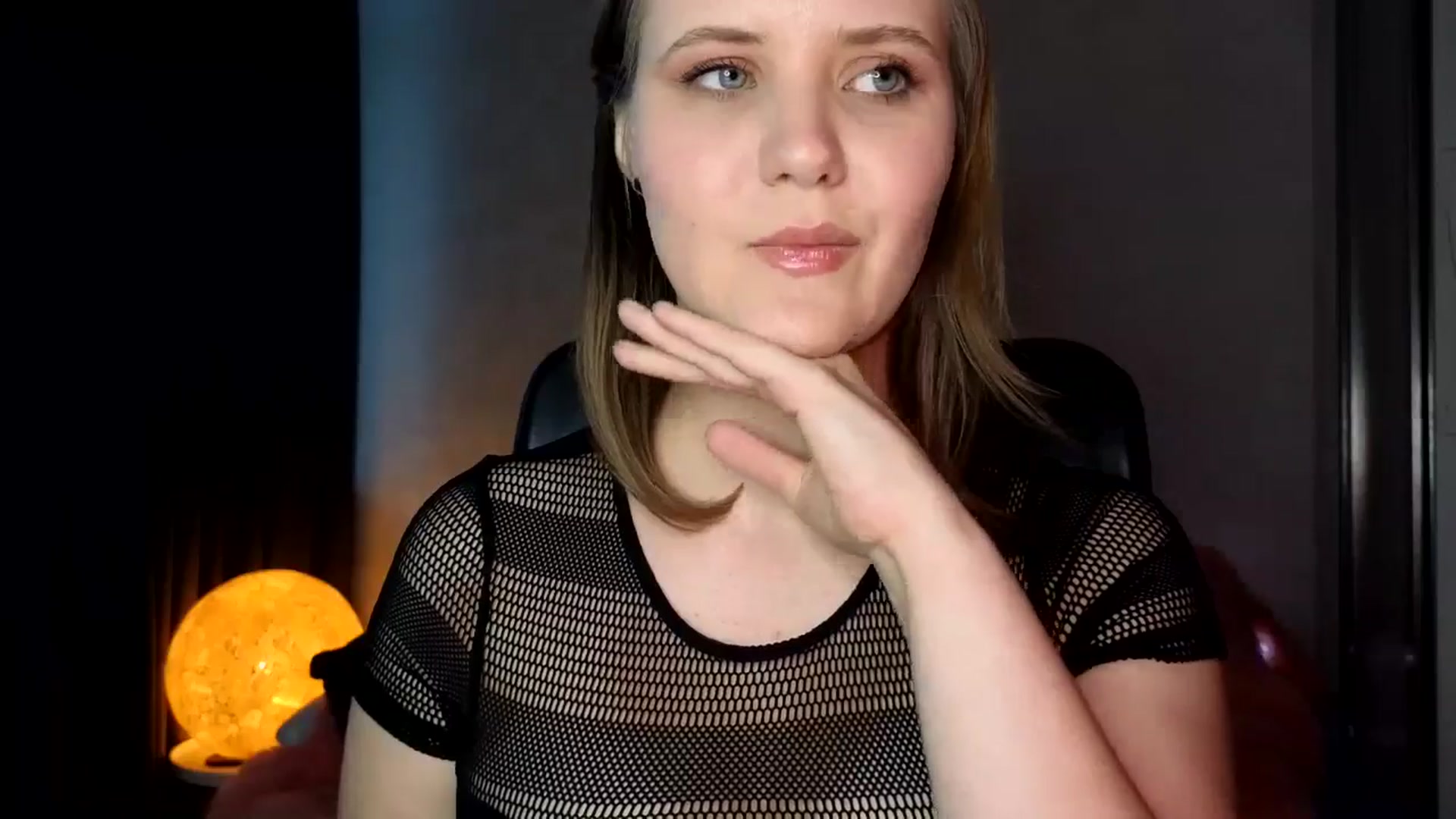 Gallery image thumbnail from YoungDunst's myfreecams stream on, 05/31/2025, 18:13 image 19 of 20