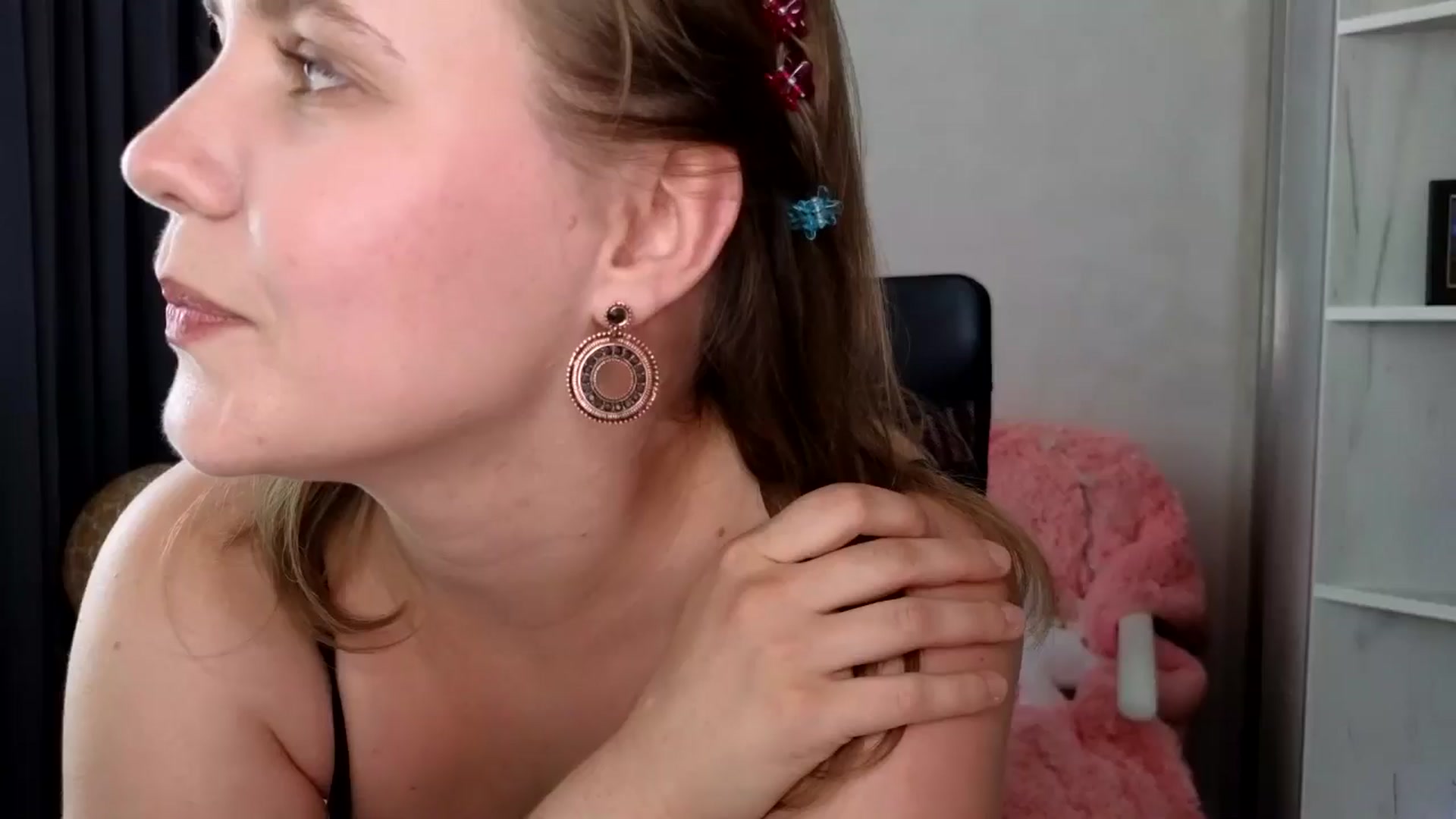 Gallery image thumbnail from YoungDunst's myfreecams stream on, 06/22/2025, 14:53 image 16 of 20
