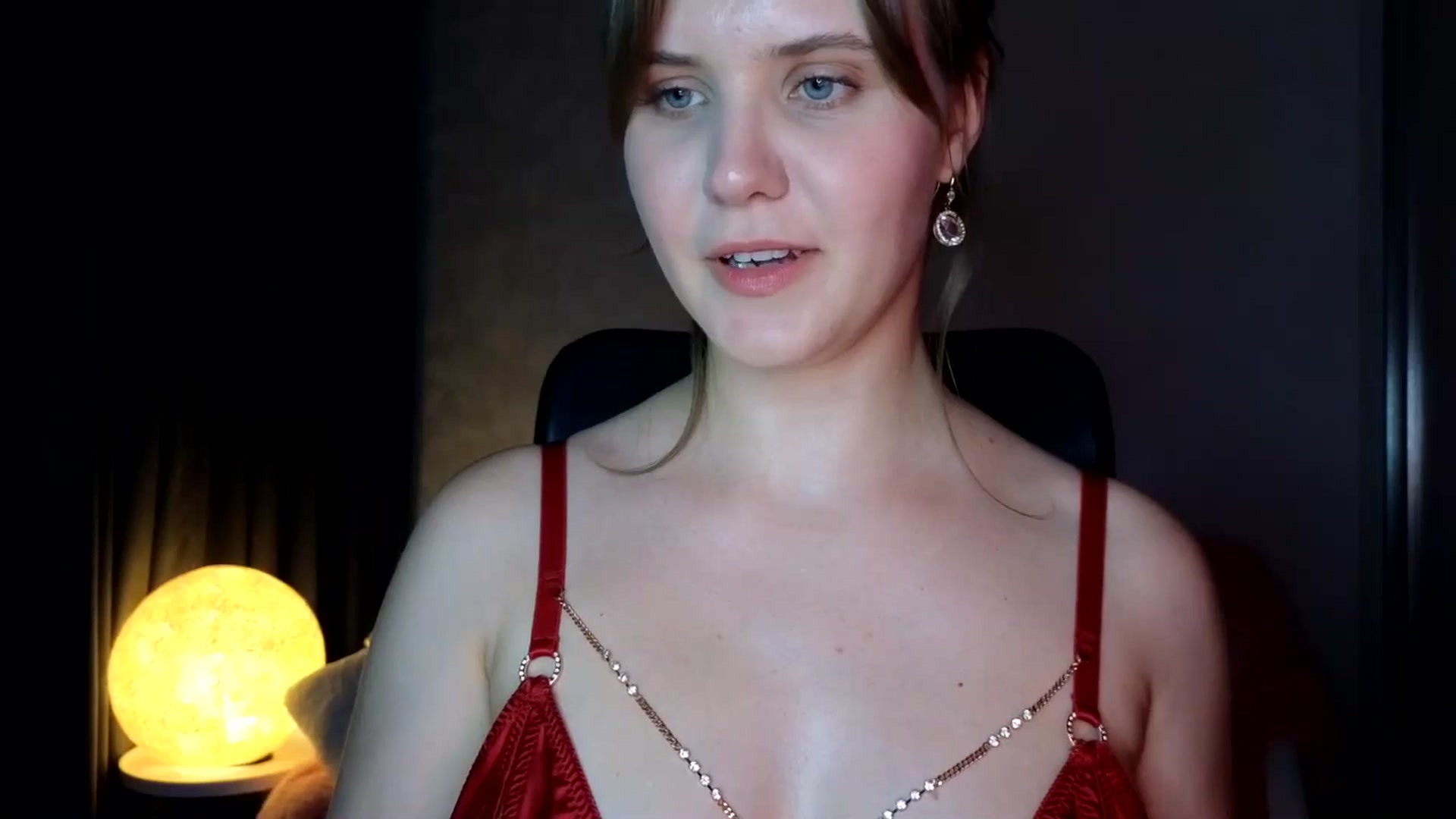 Gallery image thumbnail from YoungDunst's myfreecams stream on, 07/06/2025, 20:36 image 6 of 20