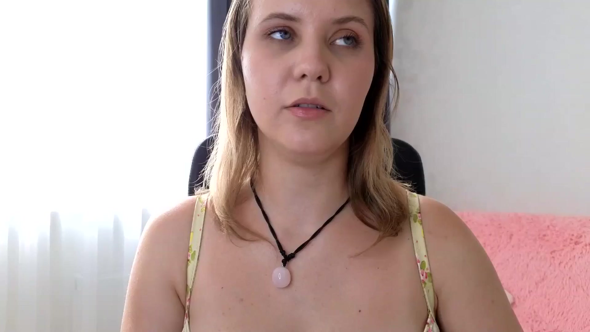 Gallery image thumbnail from YoungDunst's myfreecams stream on, 07/25/2025, 06:58 image 14 of 20