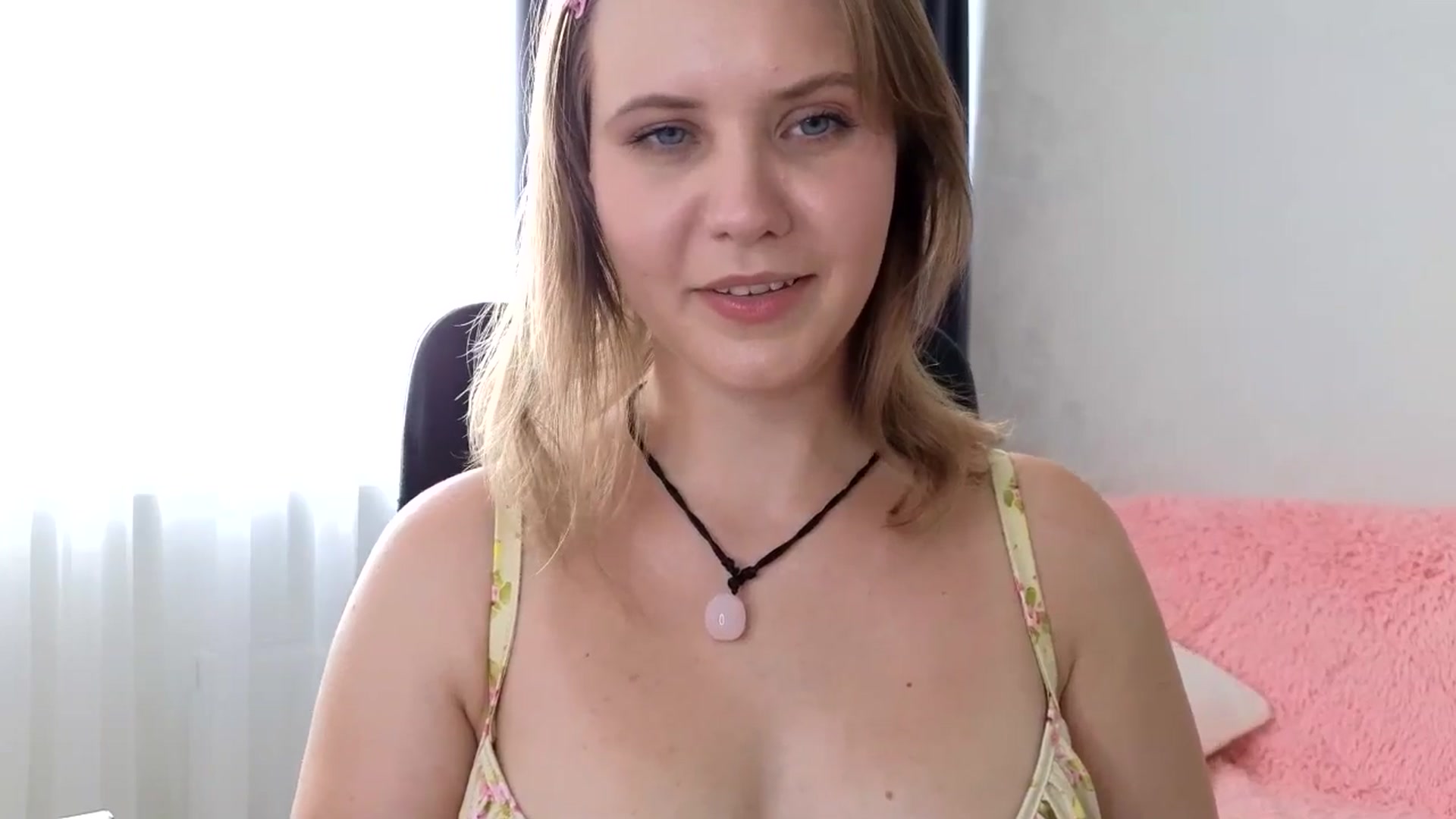 Gallery image thumbnail from YoungDunst's myfreecams stream on, 07/25/2025, 06:58 image 13 of 20