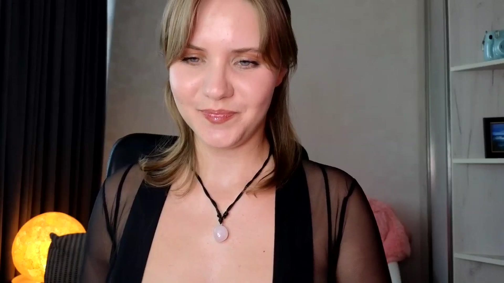 Gallery image thumbnail from YoungDunst's myfreecams stream on, 08/03/2025, 17:26 image 3 of 20