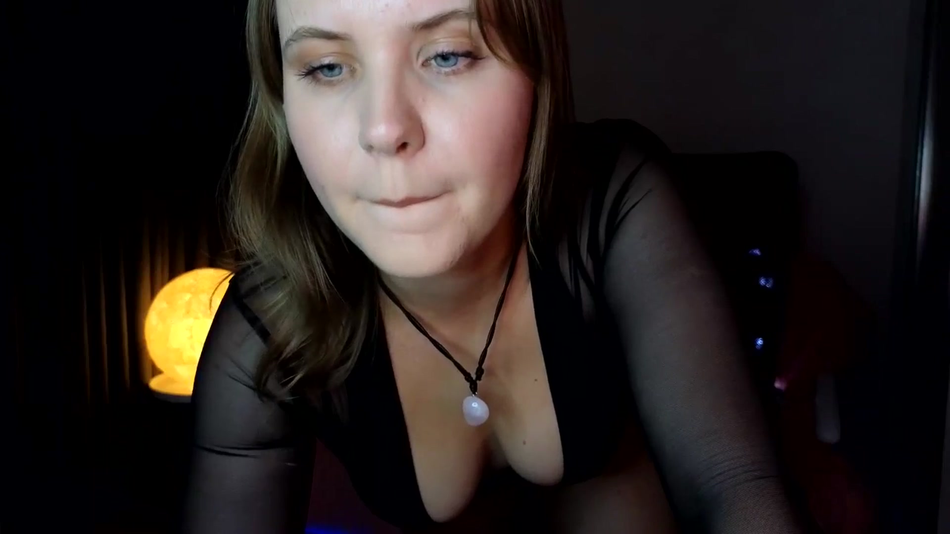 Gallery image thumbnail from YoungDunst's myfreecams stream on, 08/03/2025, 18:33 image 16 of 20