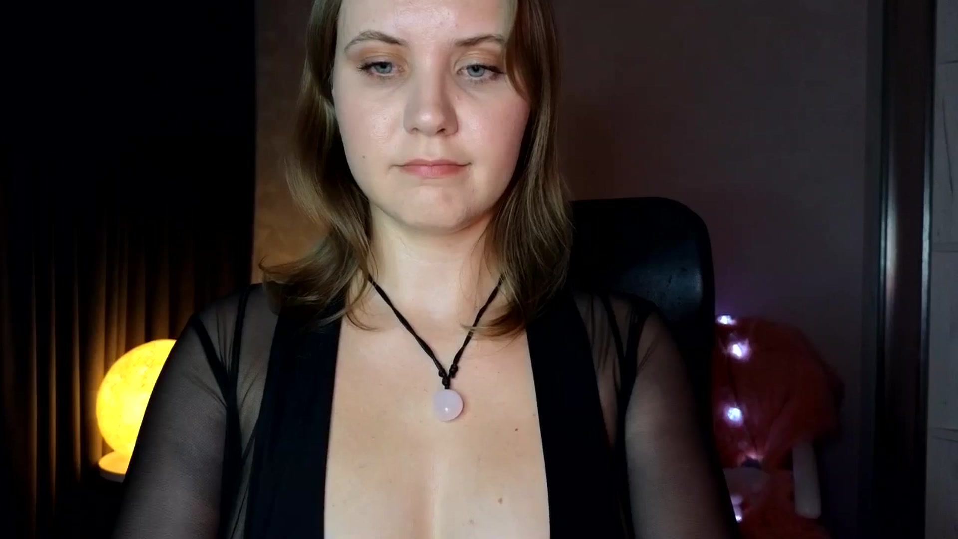 Gallery image thumbnail from YoungDunst's myfreecams stream on, 08/03/2025, 18:33 image 2 of 20
