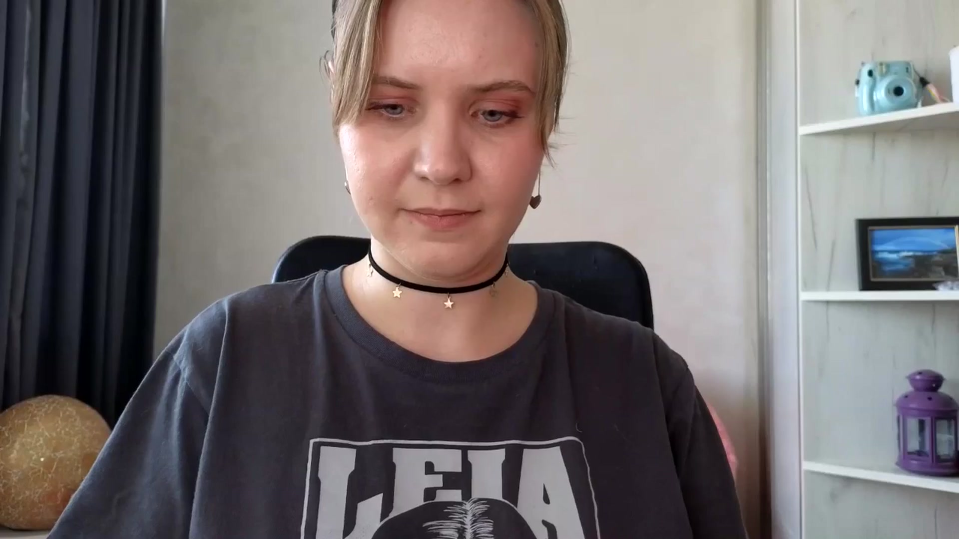 Gallery image thumbnail from YoungDunst's myfreecams stream on, 08/25/2025, 13:55 image 14 of 20