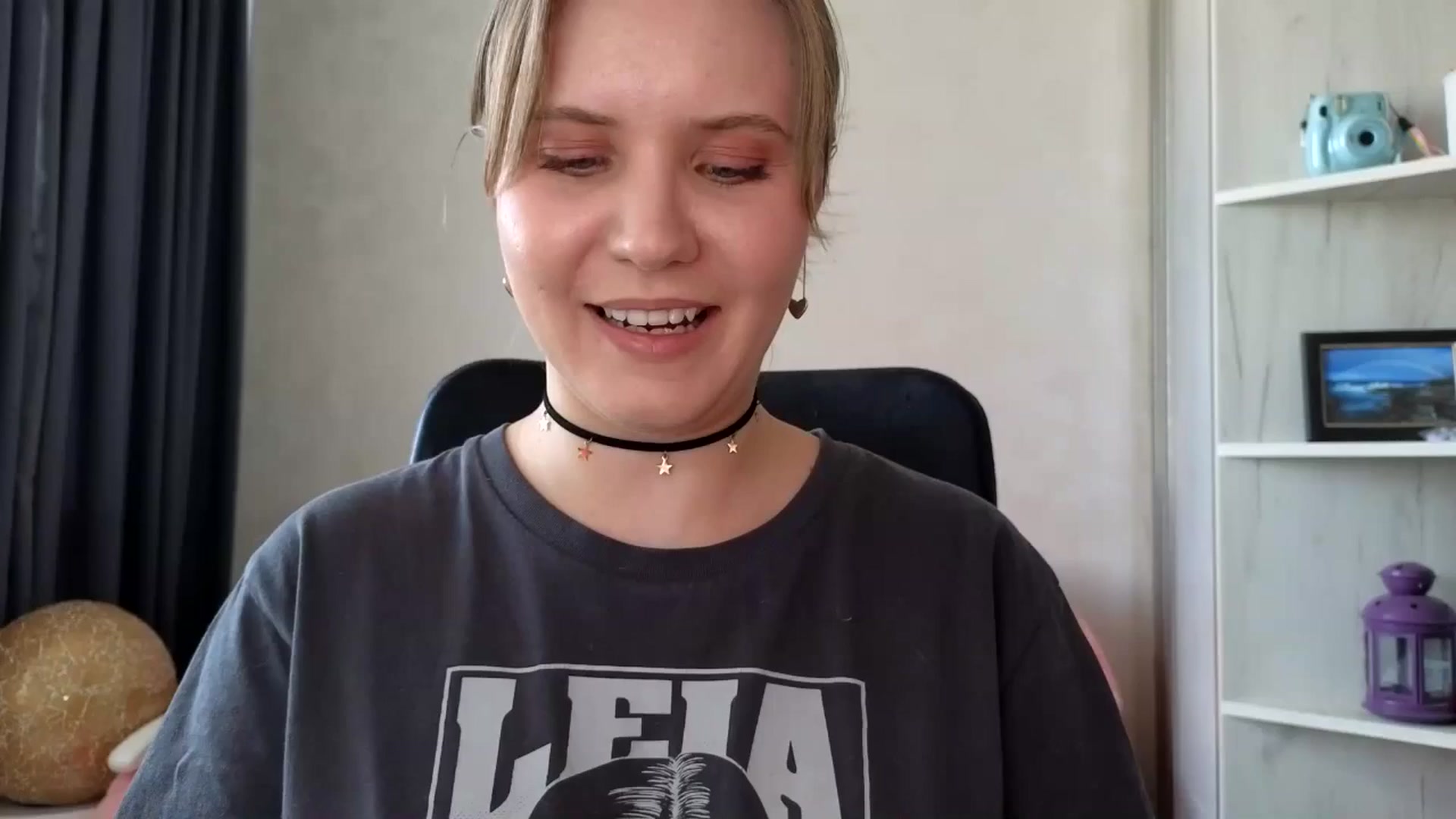 Gallery image thumbnail from YoungDunst's myfreecams stream on, 08/25/2025, 13:55 image 10 of 20