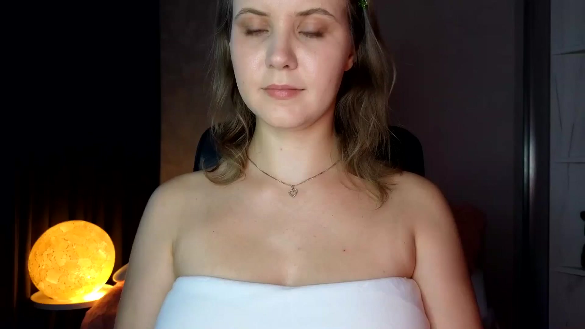 Gallery image thumbnail from YoungDunst's myfreecams stream on, 09/18/2025, 16:24 image 6 of 20