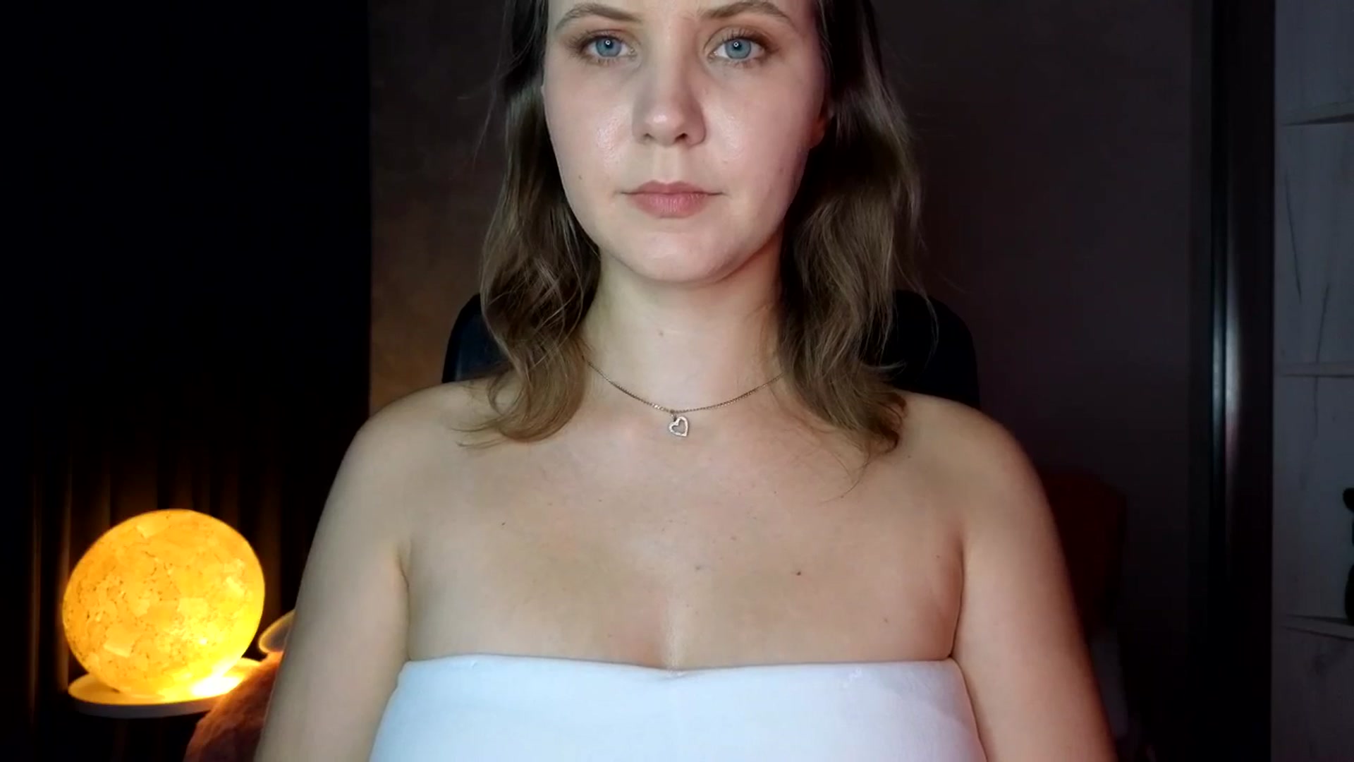 Gallery image thumbnail from YoungDunst's myfreecams stream on, 09/18/2025, 16:24 image 19 of 20
