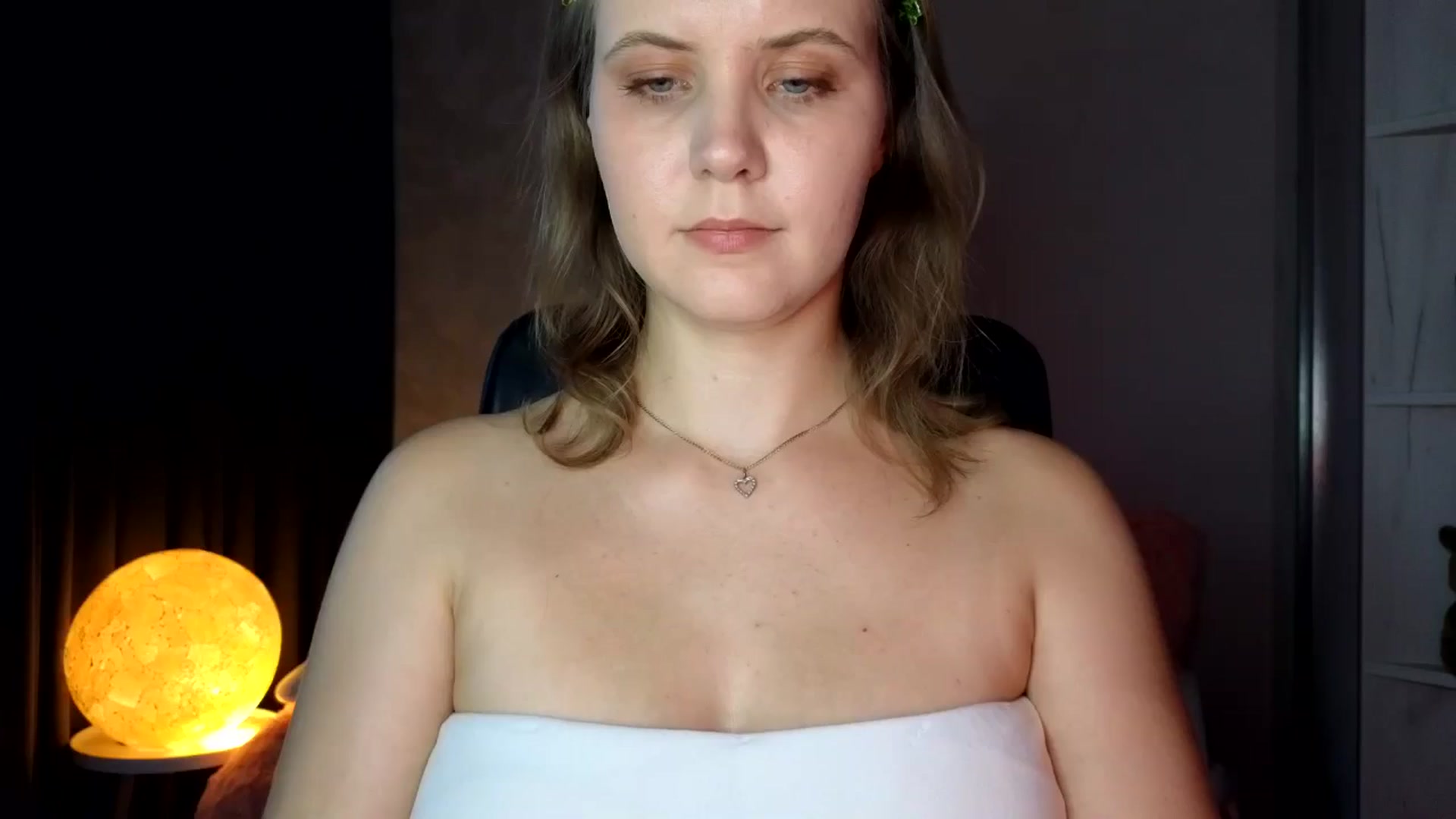 Gallery image thumbnail from YoungDunst's myfreecams stream on, 09/18/2025, 16:24 image 4 of 20