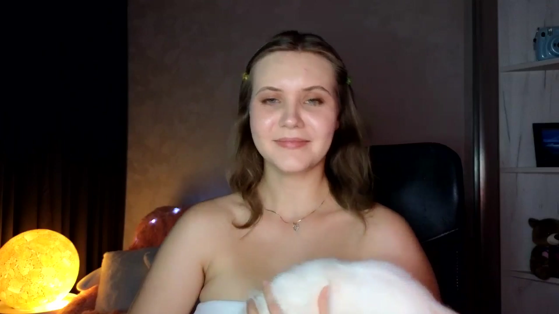 Gallery image thumbnail from YoungDunst's myfreecams stream on, 09/18/2025, 17:10 image 5 of 20