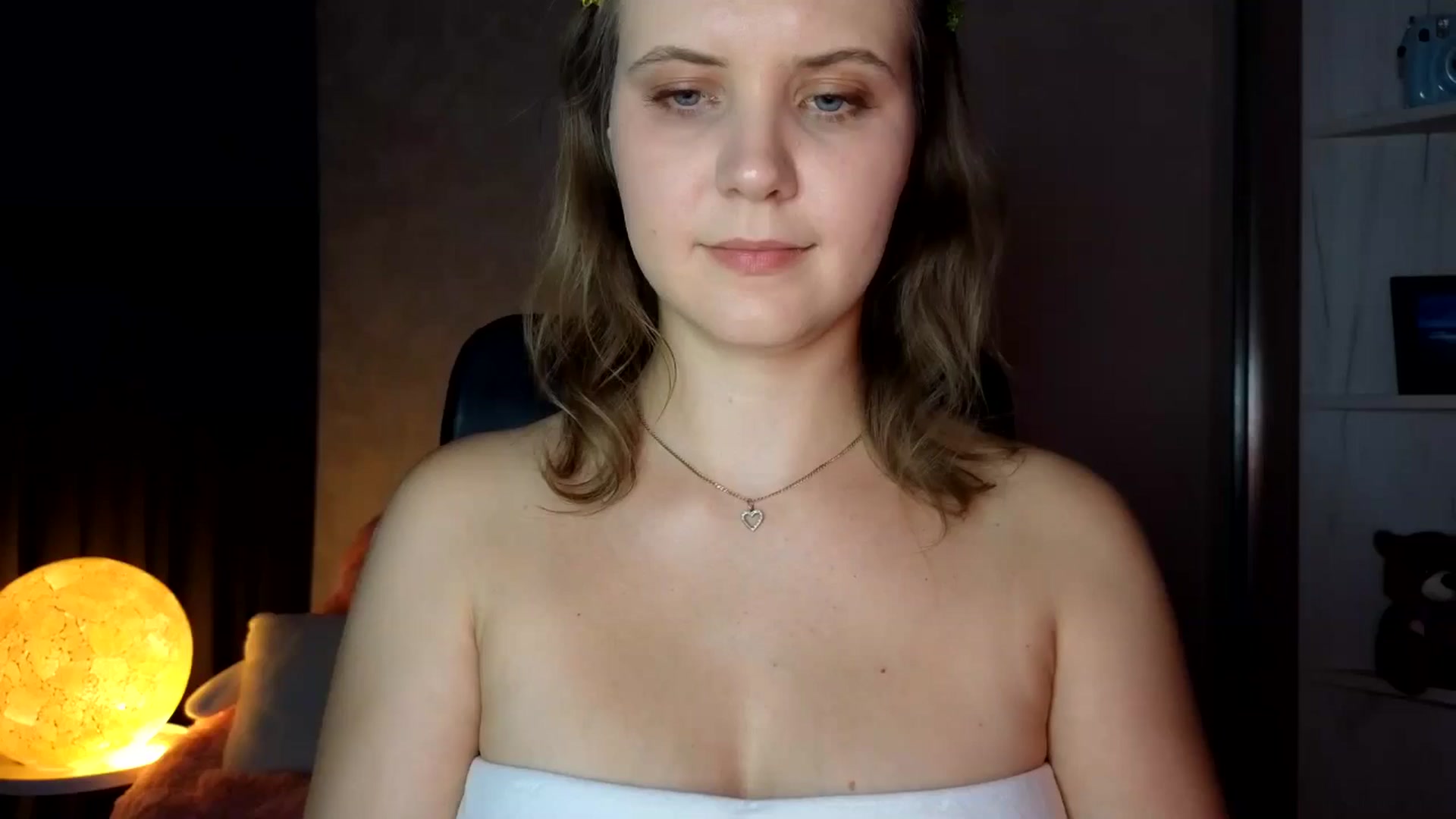 Gallery image thumbnail from YoungDunst's myfreecams stream on, 09/18/2025, 18:26 image 3 of 20