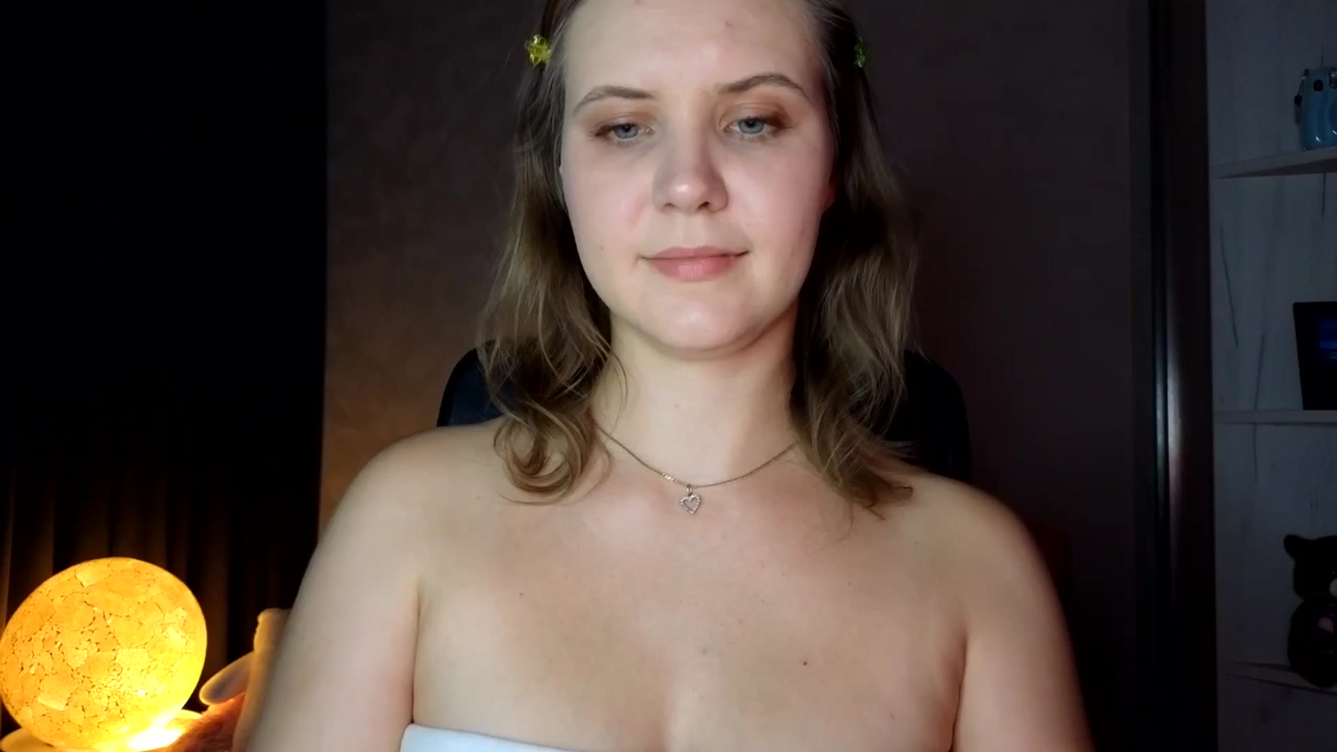 Gallery image thumbnail from YoungDunst's myfreecams stream on, 09/18/2025, 18:26 image 1 of 20