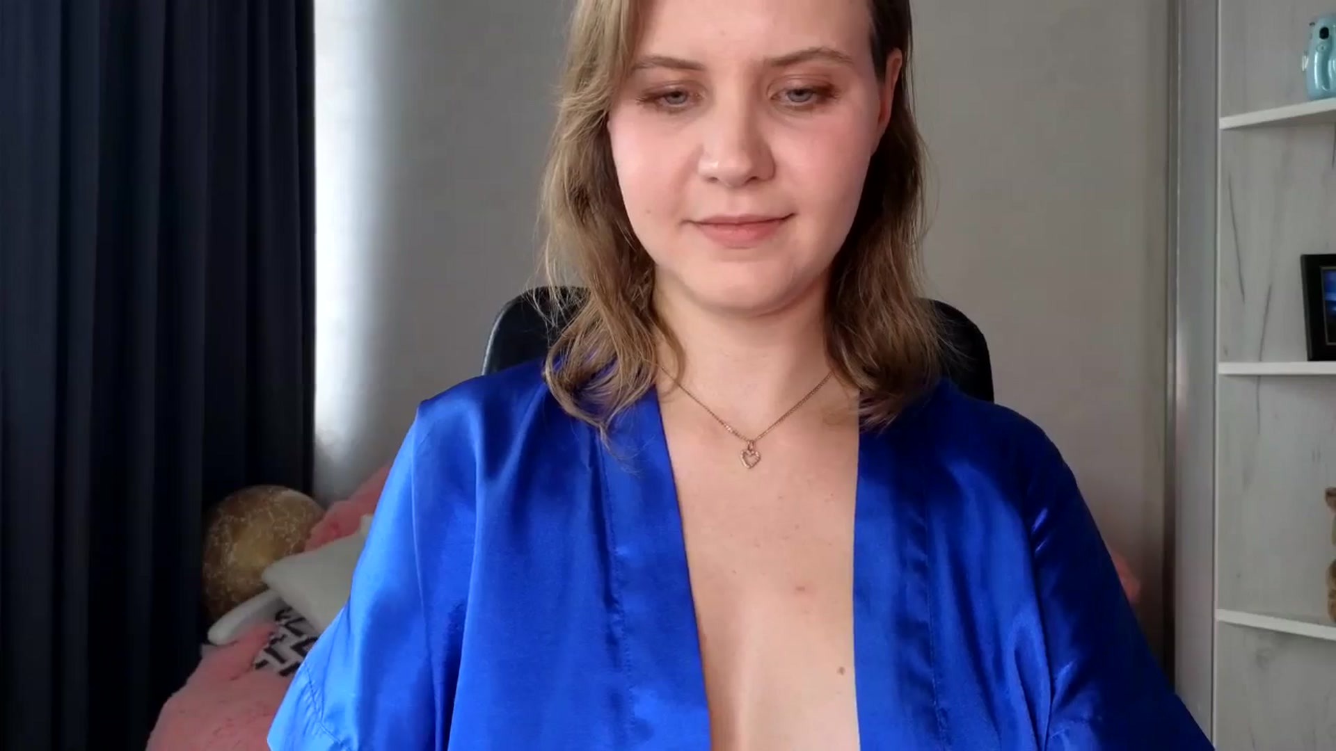 Gallery image thumbnail from YoungDunst's myfreecams stream on, 10/09/2025, 11:59 image 6 of 20