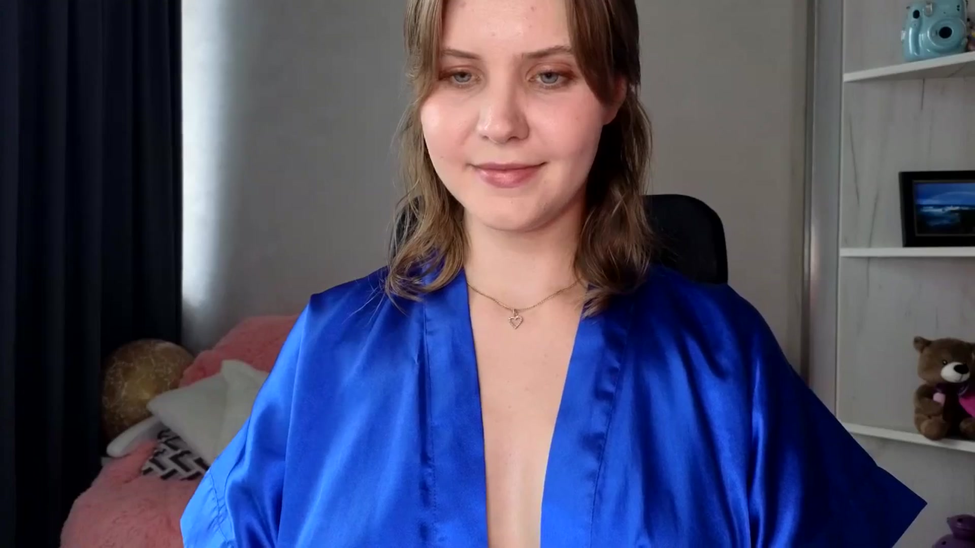 Gallery image thumbnail from YoungDunst's myfreecams stream on, 10/09/2025, 11:59 image 13 of 20