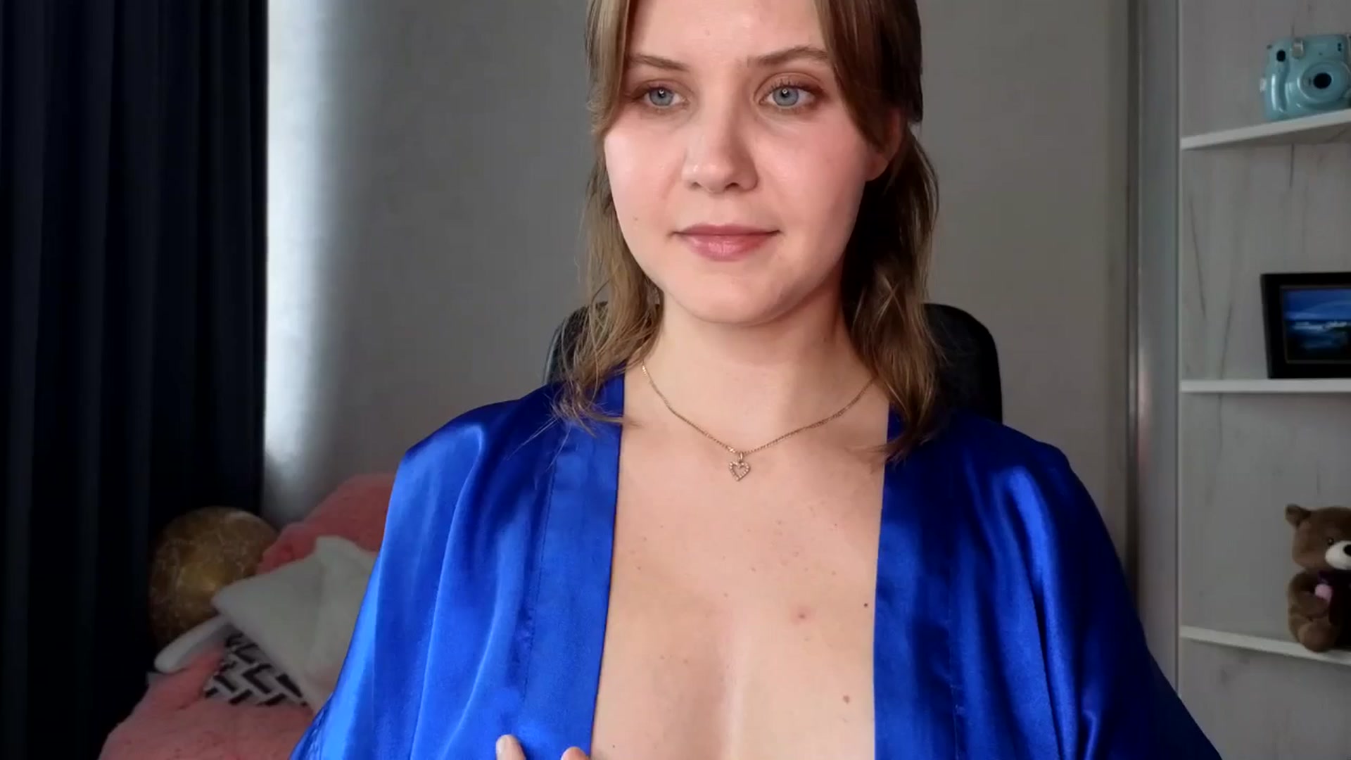 Gallery image thumbnail from YoungDunst's myfreecams stream on, 10/09/2025, 11:59 image 16 of 20