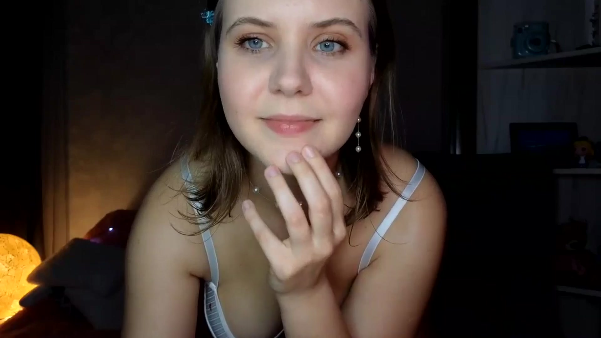 Gallery image thumbnail from YoungDunst's myfreecams stream on, 11/01/2025, 17:18 image 7 of 20