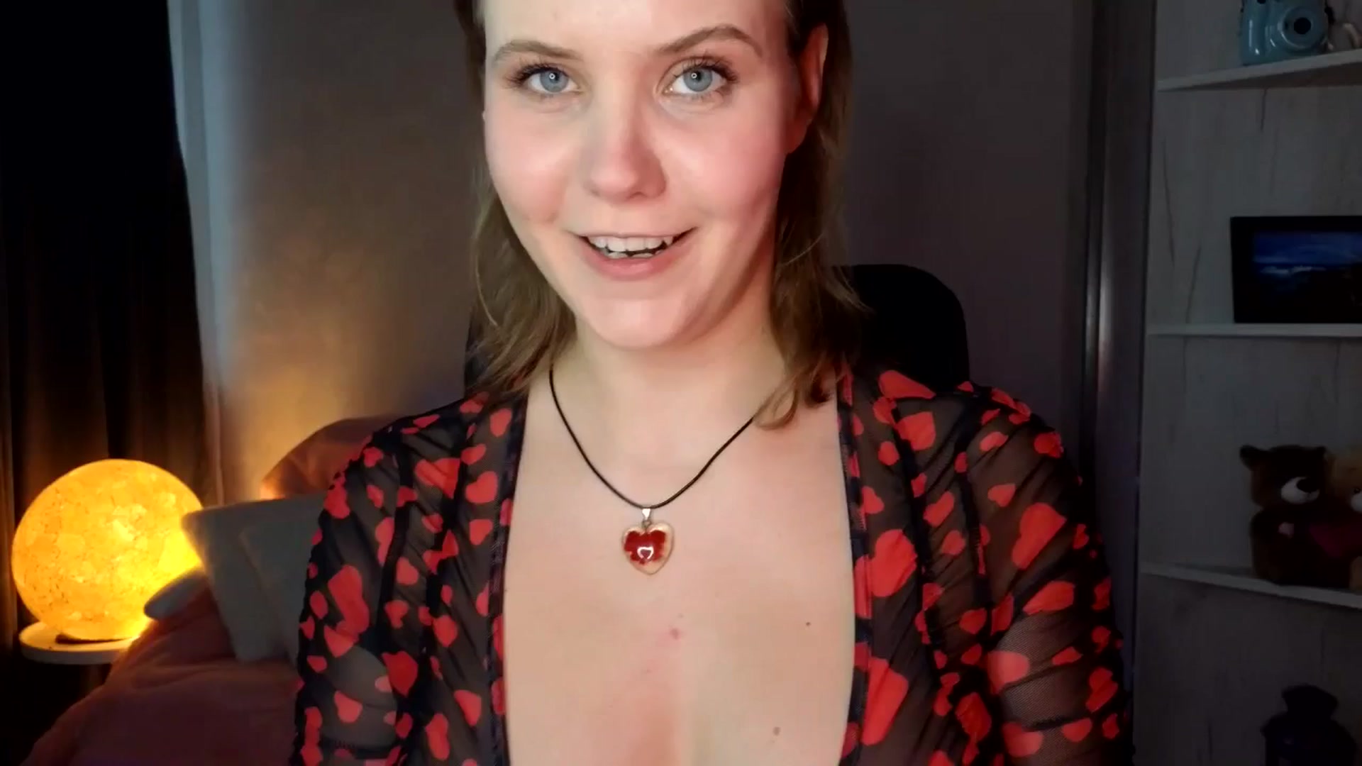Gallery image thumbnail from YoungDunst's myfreecams stream on, 11/11/2025, 14:50 image 2 of 20