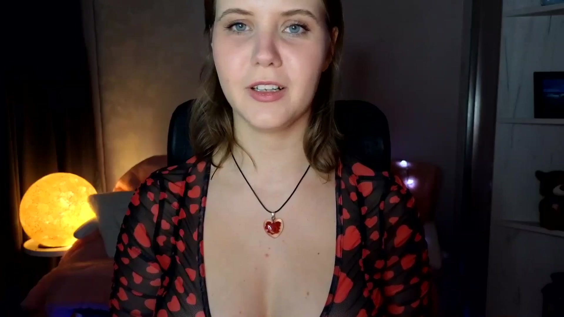 Gallery image thumbnail from YoungDunst's myfreecams stream on, 11/11/2025, 16:10 image 6 of 20