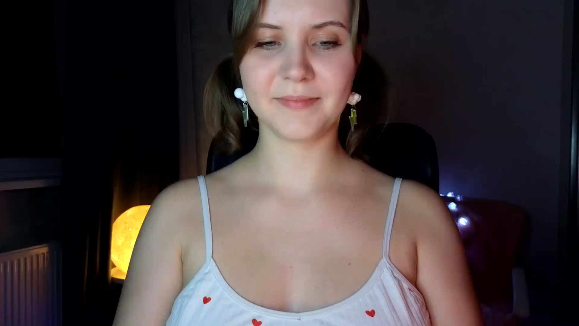 Gallery image thumbnail from YoungDunst's myfreecams stream on, 11/20/2025, 20:19 image 1 of 20