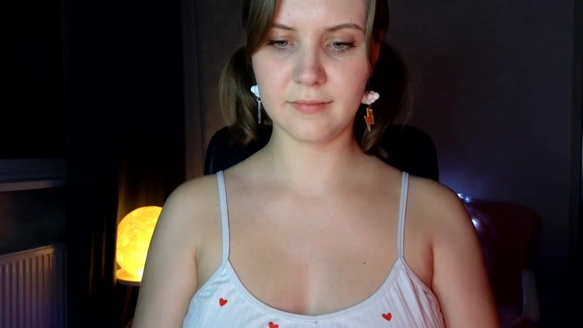 Gallery image thumbnail from YoungDunst's myfreecams stream on, 11/20/2025, 20:19 image 5 of 20