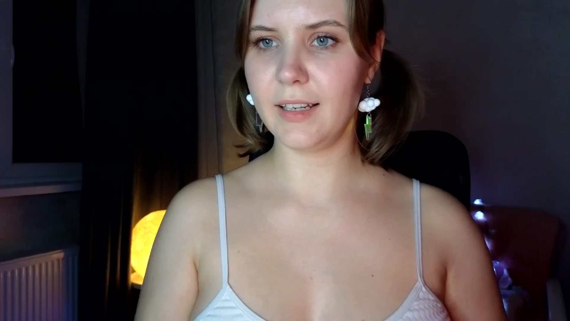 Gallery image thumbnail from YoungDunst's myfreecams stream on, 11/20/2025, 21:08 image 19 of 20
