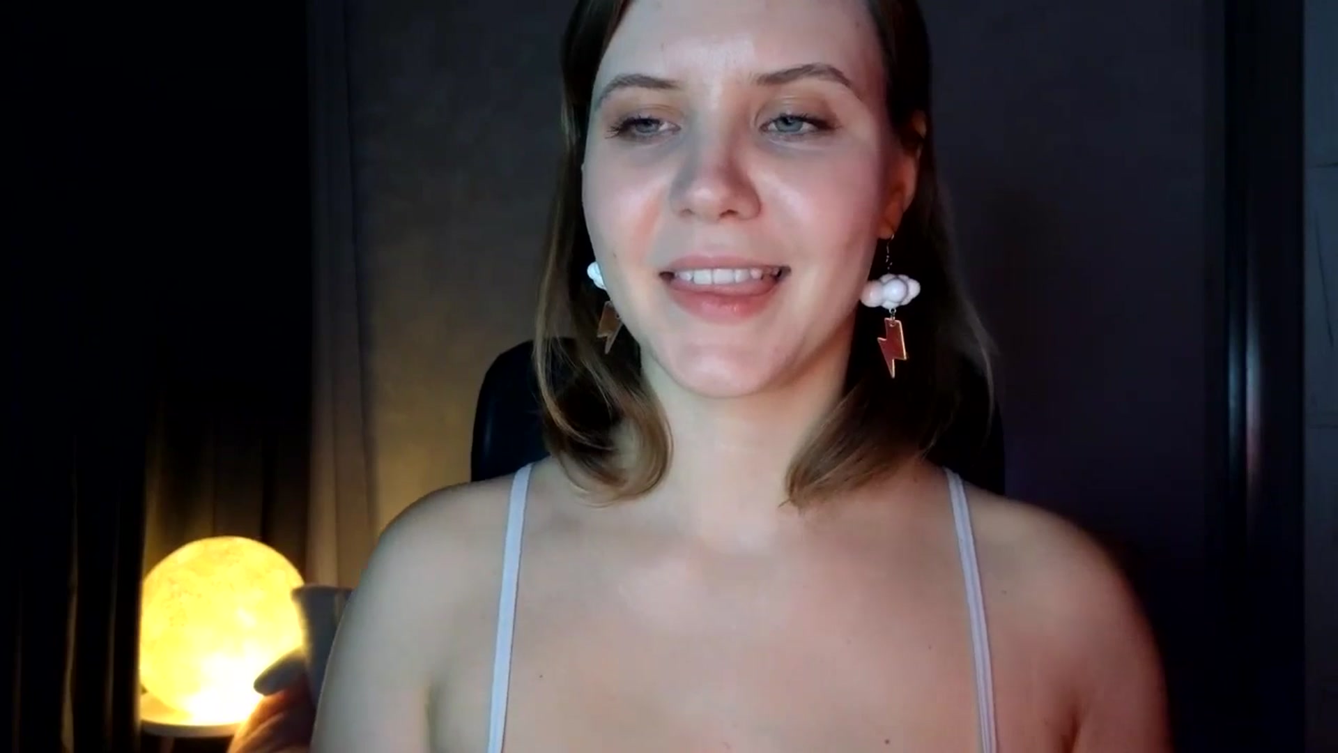Gallery image thumbnail from YoungDunst's myfreecams stream on, 11/20/2025, 22:18 image 15 of 20
