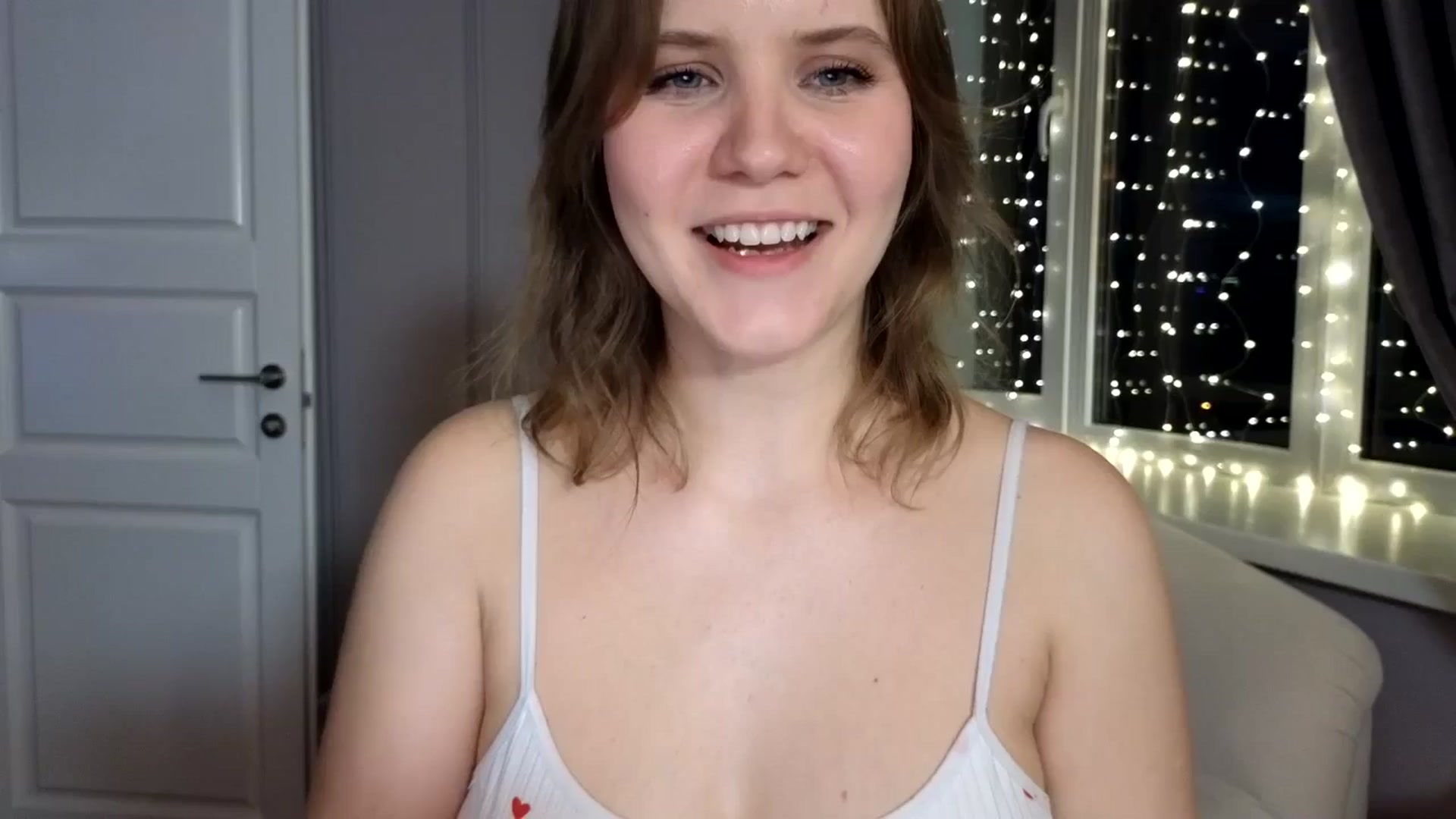 Gallery image thumbnail from YoungDunst's myfreecams stream on, 12/16/2025, 15:27 image 6 of 20