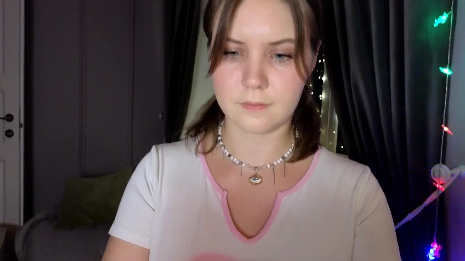 Gallery image thumbnail from YoungDunst's myfreecams stream on, 01/16/2026, 17:21 image 13 of 20