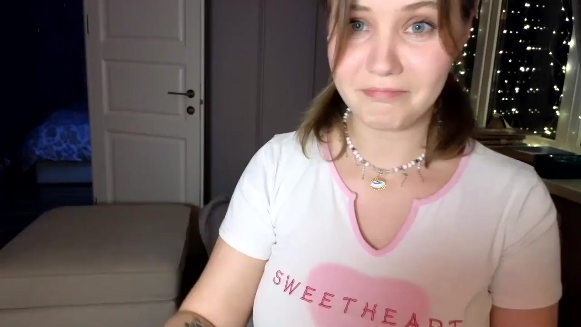 Gallery image thumbnail from YoungDunst's myfreecams stream on, 01/16/2026, 17:21 image 1 of 20