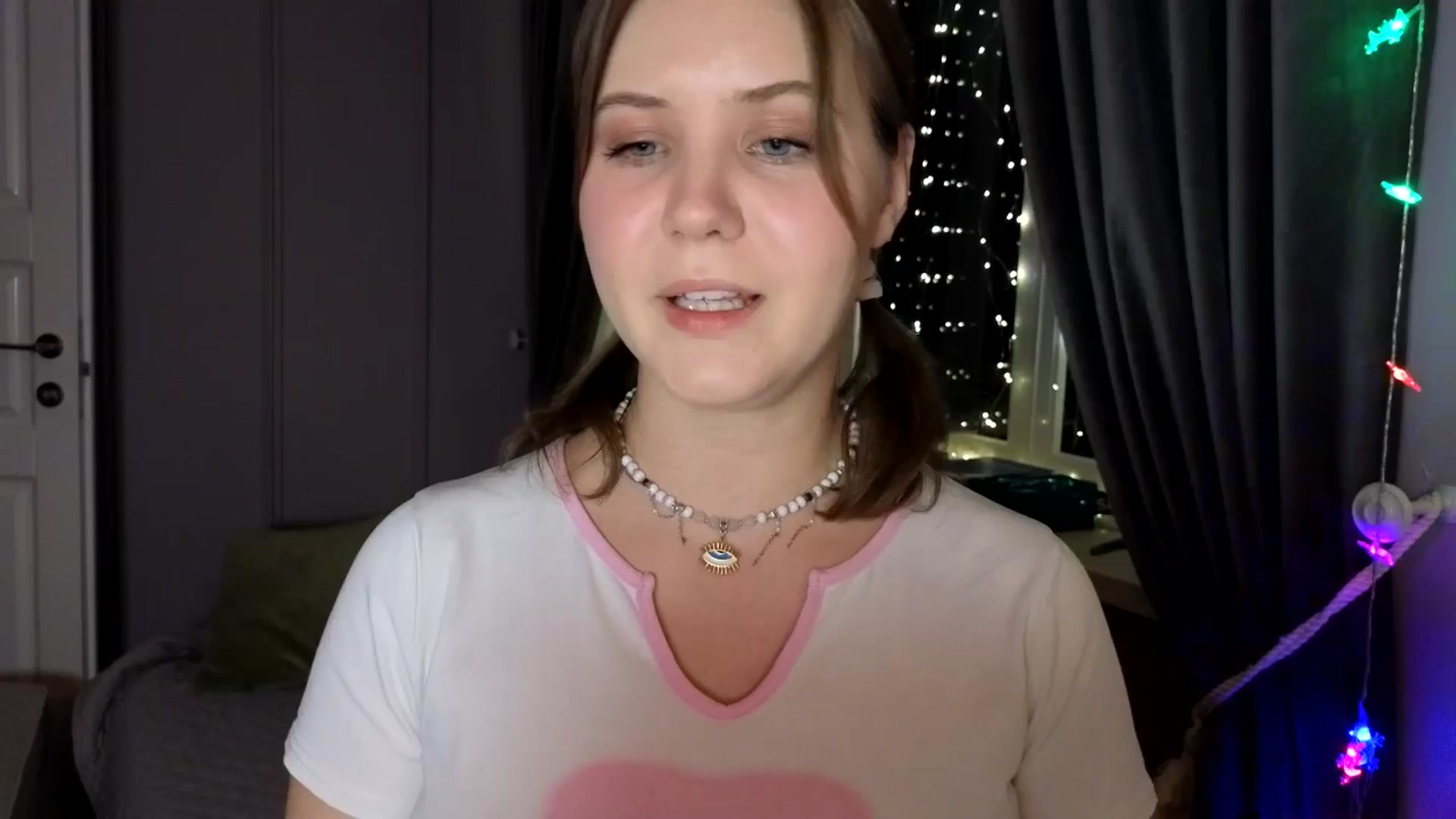 Gallery image thumbnail from YoungDunst's myfreecams stream on, 01/16/2026, 17:21 image 4 of 20