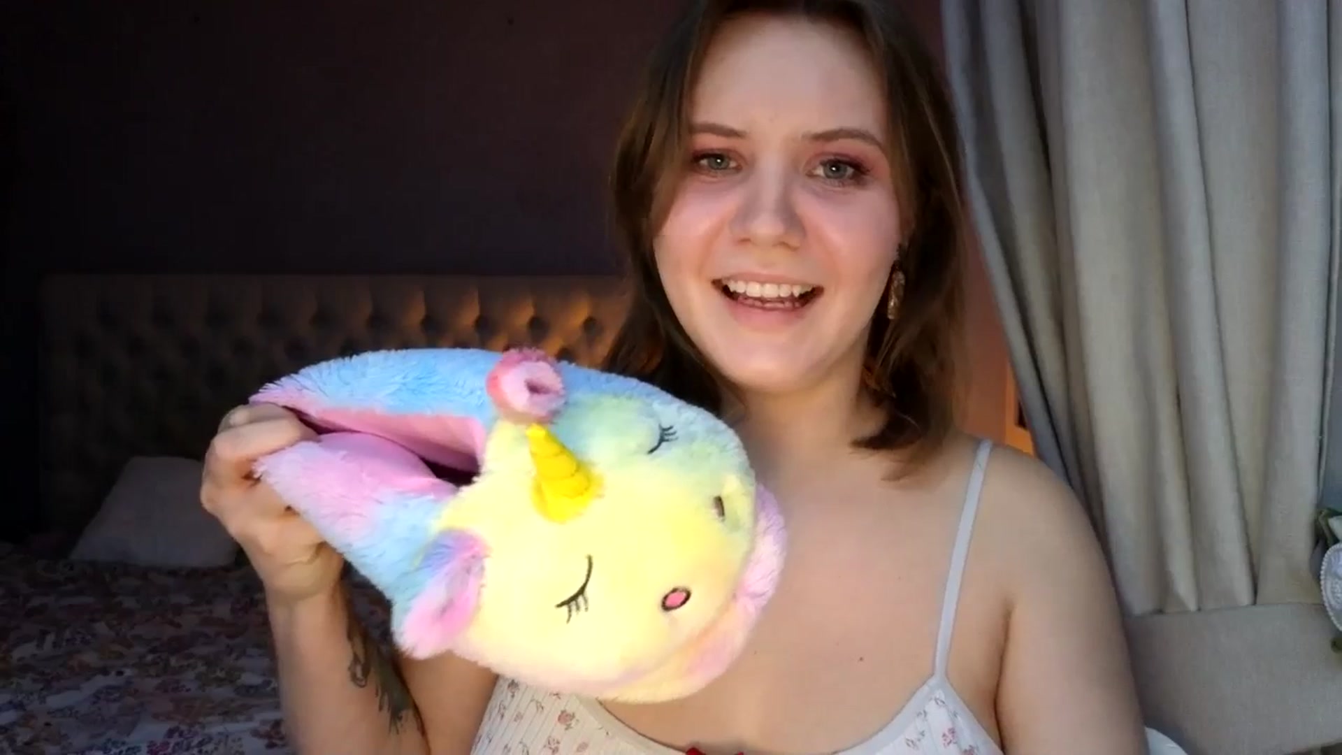 Gallery image thumbnail from YoungDunst's myfreecams stream on, 01/23/2026, 19:00 image 6 of 20