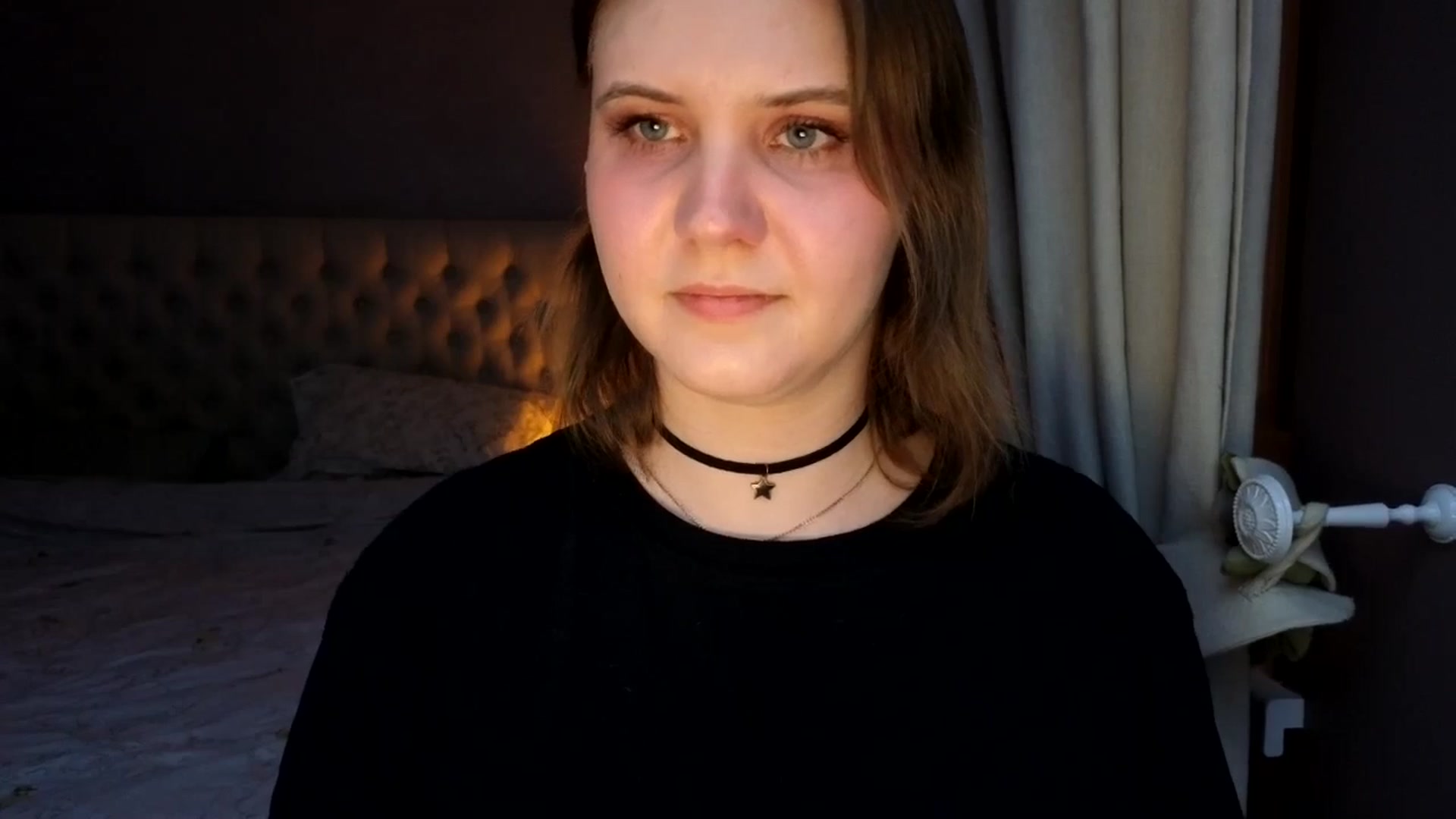 Gallery image thumbnail from YoungDunst's myfreecams stream on, 02/03/2026, 17:10 image 4 of 20