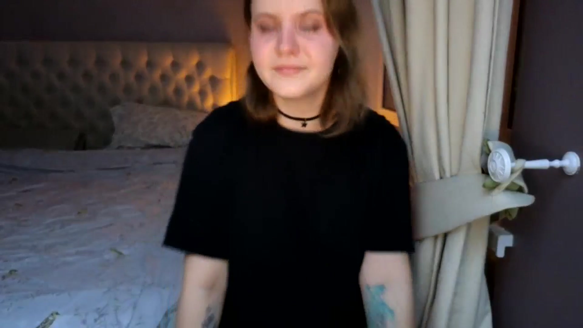 Gallery image thumbnail from YoungDunst's myfreecams stream on, 02/03/2026, 17:10 image 8 of 20