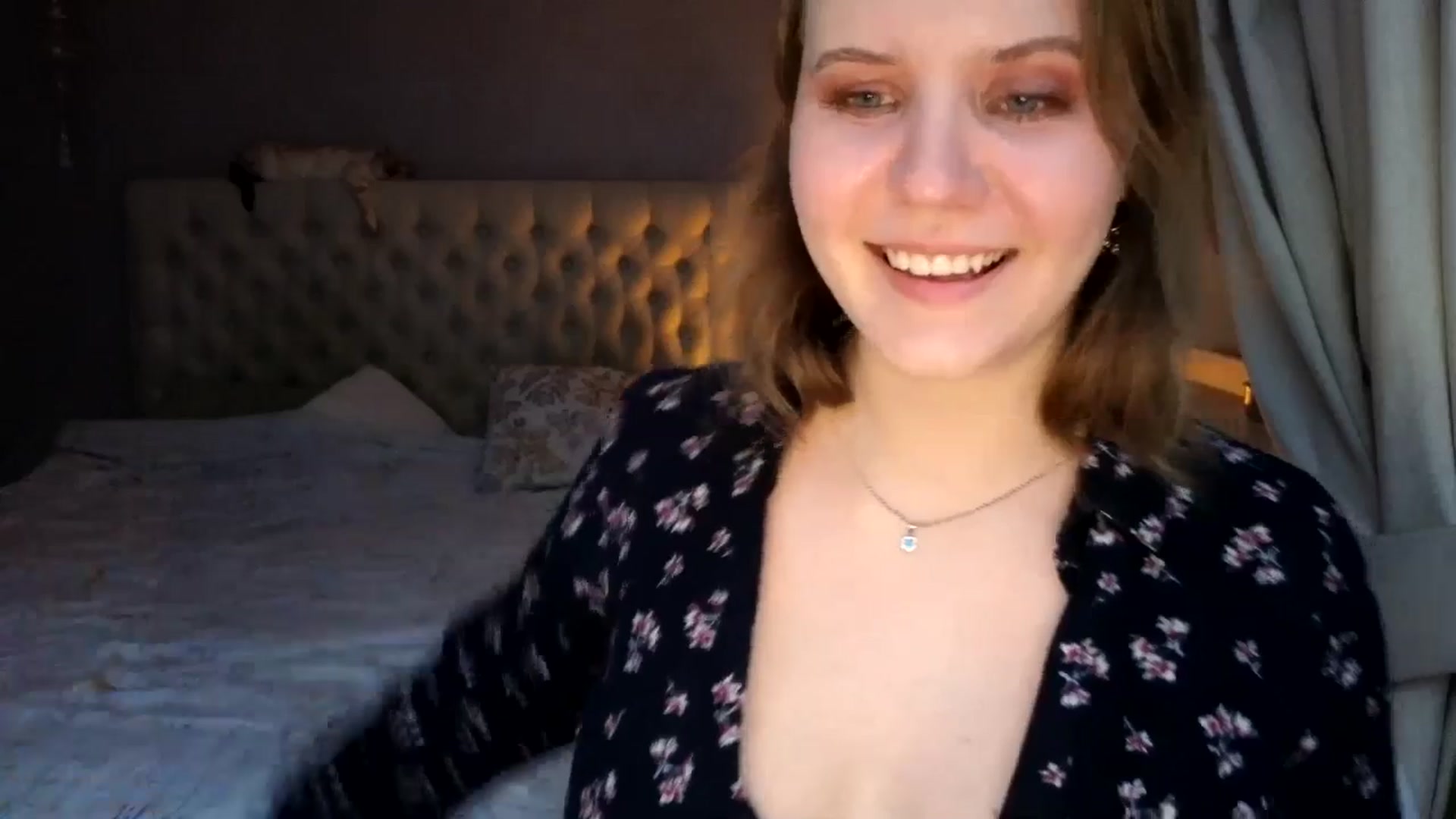 Gallery image thumbnail from YoungDunst's myfreecams stream on, 02/06/2026, 16:32 image 12 of 20