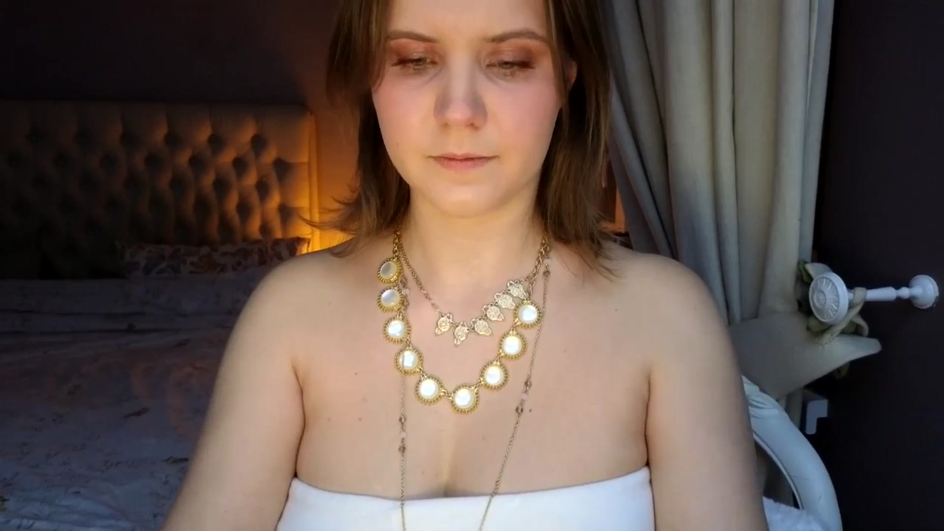 Gallery image thumbnail from YoungDunst's myfreecams stream on, 02/09/2026, 17:36 image 6 of 20
