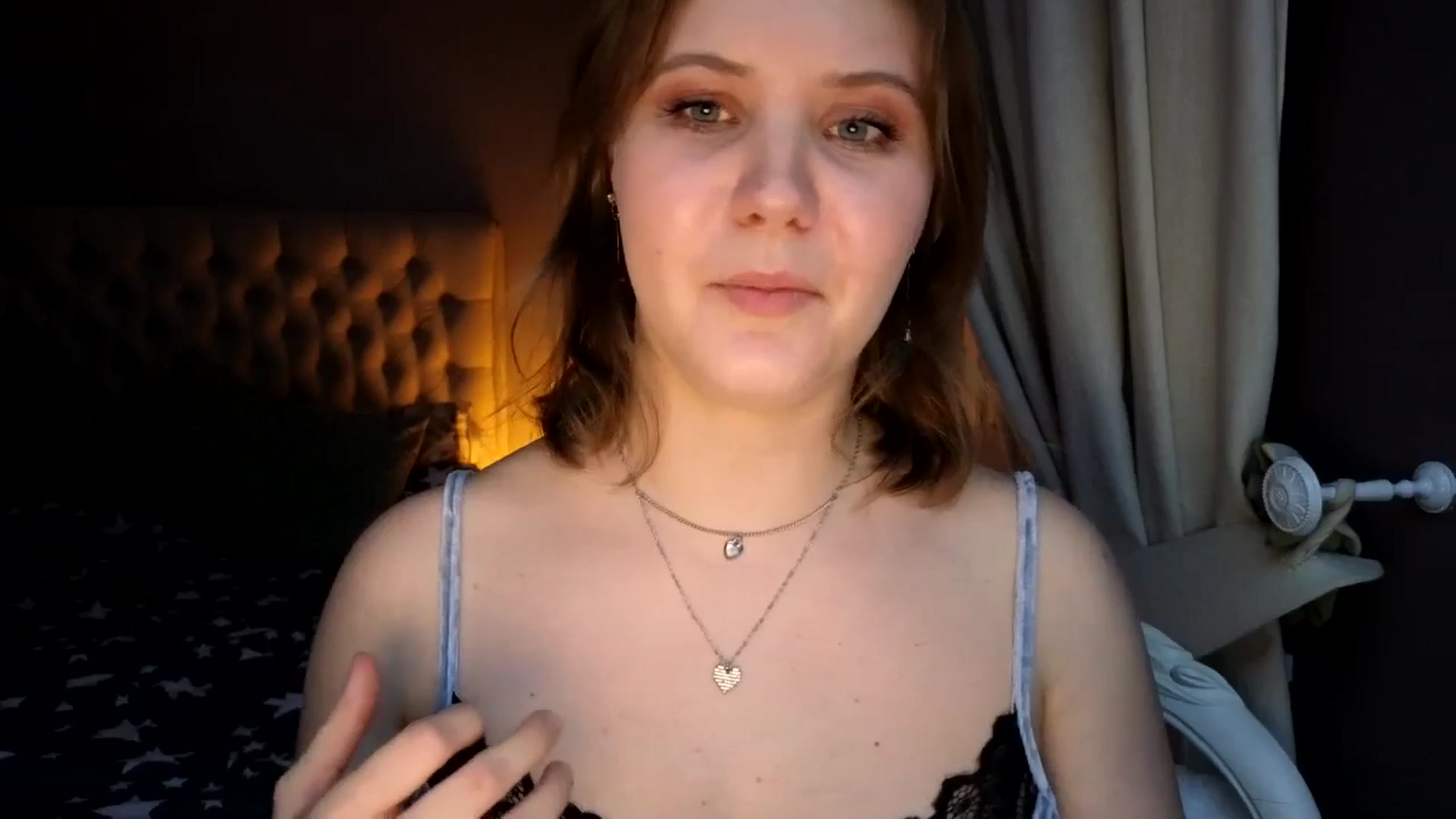 Gallery image thumbnail from YoungDunst's myfreecams stream on, 02/19/2026, 16:48 image 2 of 20