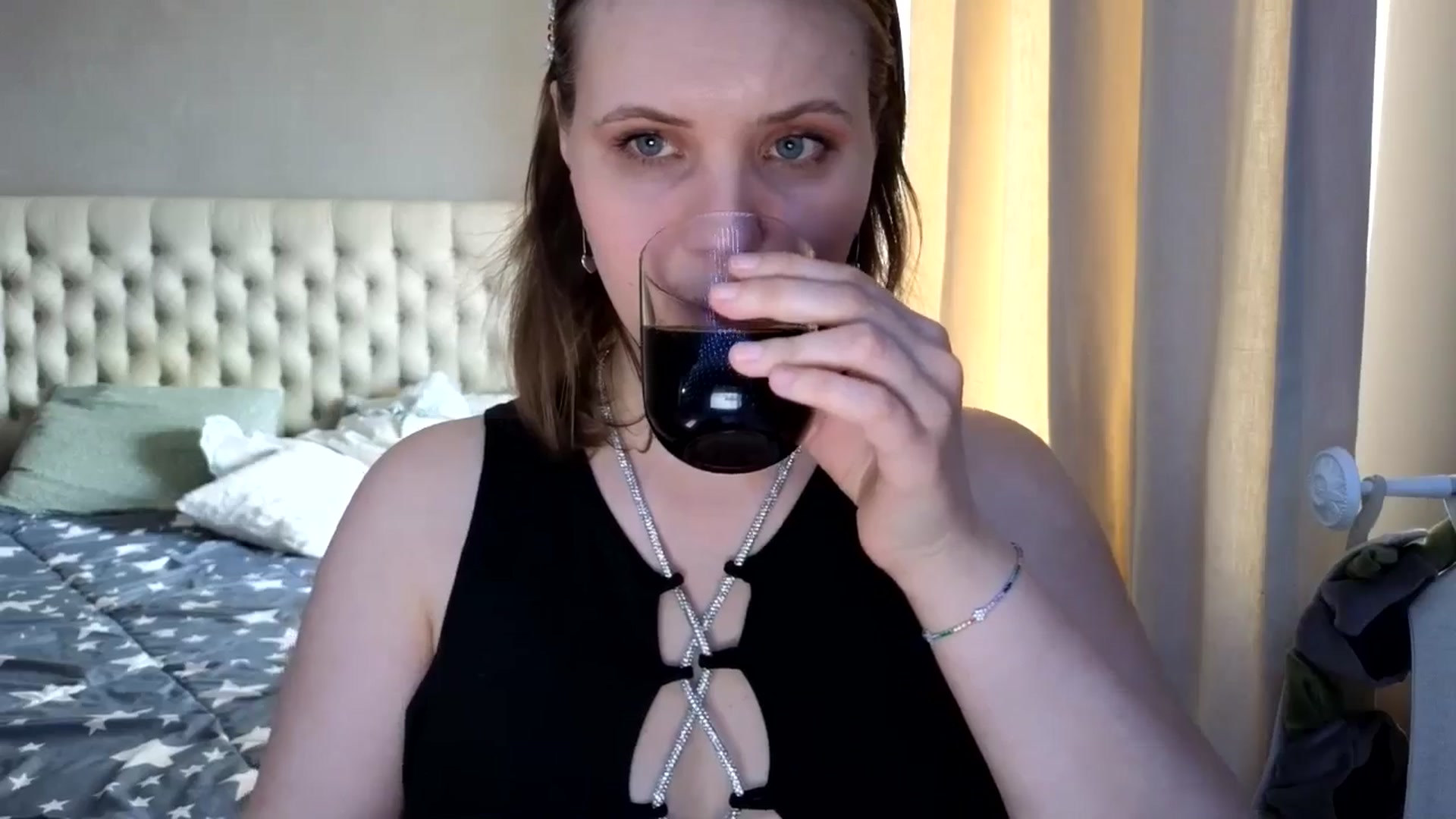 Gallery image thumbnail from YoungDunst's myfreecams stream on, 04/21/2026, 14:44 image 3 of 20