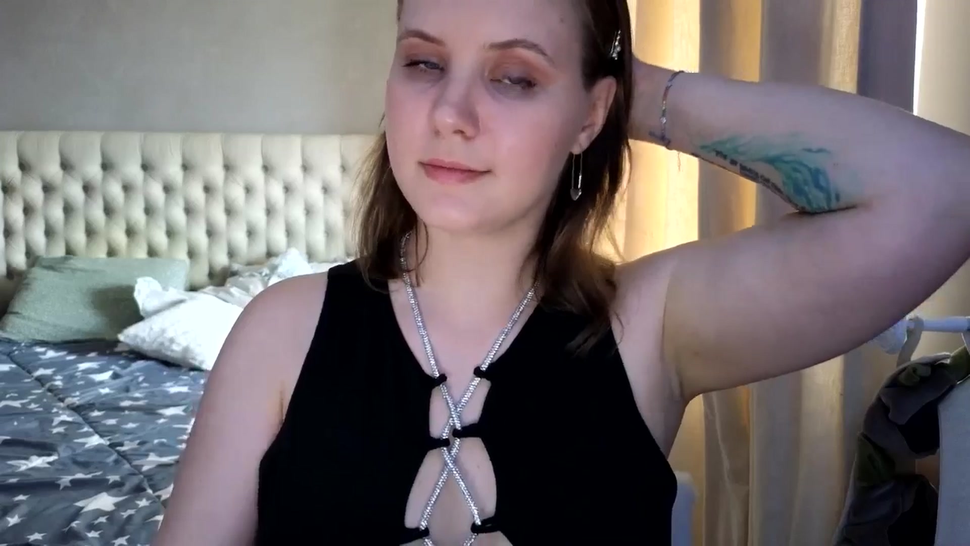 Gallery image thumbnail from YoungDunst's myfreecams stream on, 04/21/2026, 14:44 image 2 of 20